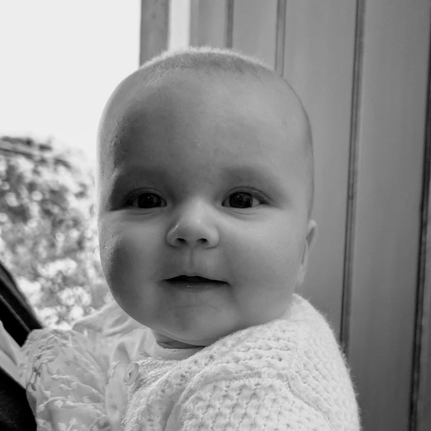 Isn't she lovely.. How happy we were to host the naming ceremony for the adorable Holly.🩷
Congratulations to Mum Christine and Dad Ciaran.
The beautiful Ceremony was officiated by Andrea Hall who traveled all the way from co. Wexford. She had also been Christine and Ciaran's wedding celebrant. 💒
