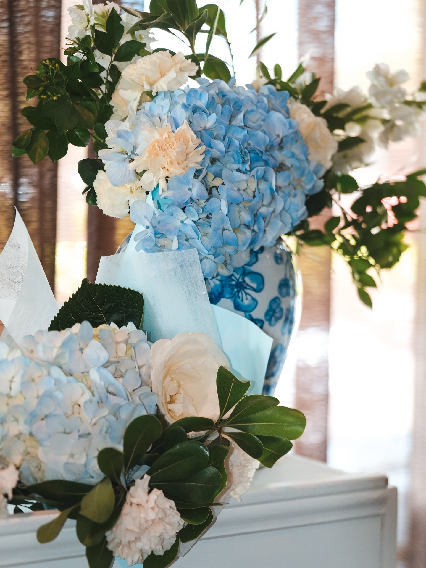 It was such a pleasure for us to be part of this celebration of love for E&S!
Family and friends brought all the energy into this room and the flower bar was a hit with the little ones and the big ones!
Wishing this couple a world of happiness! ๐ฉตโจ๐ธ