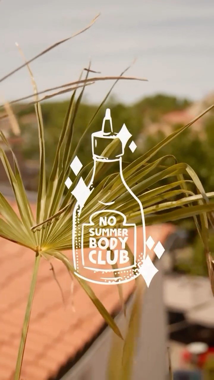 🌶️ No Summer Body Club 2025 🫑
Allez, allez ! Venez ! Amenez vous les mordus d’la sauce ! Ici au No Summer Body Club on écrase les prix sur la sauce ! Ouais, sur toutes nos sauces haut de gamme, vous pouvez marchander ! C’est une liquidation de sauces ! On a de tout, de la sauve blanche, de la sauce noire, de la sauce Espagnole, de la sauce jaune, on a d’la sauce chaude, de la sauce glacée, on a d’la sauce qui mouille ! On a... De la sauce qui pue ! On a d’la sauce poilue, de la sauce saignante, on a d’la sauce qui mord ! On a d’la sauce en soie, de la sauce en velours, de la sauce en polyester. C’est d’la sauce que vous voulez, et ben amenez vous les mordus d’la sauce ! Si on l’a pas c’est qu’vous en voulez pas ! 🙊
Disponible le 2 juin 🫶
📷 : par @studio.maoliz
#nosummerbodyclub #apparel #serigraphie #screenprinting
#lettrage #lettering #handlettering #illustration #handtype #artdesign #graphicdesign #custom