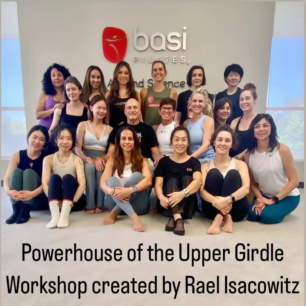 Late post. Always fantastic to be @basipilates headquarters & learning from Rael. Topic: Powerhouse of the Upper Girdle. #basipilatesinstructor #basipilates #hawaiipilates #pilateshawaii #kahala #pilateslovers #pilates #pilatesfit #pilateslife #pilatesinstructor 📸 @pilates_country