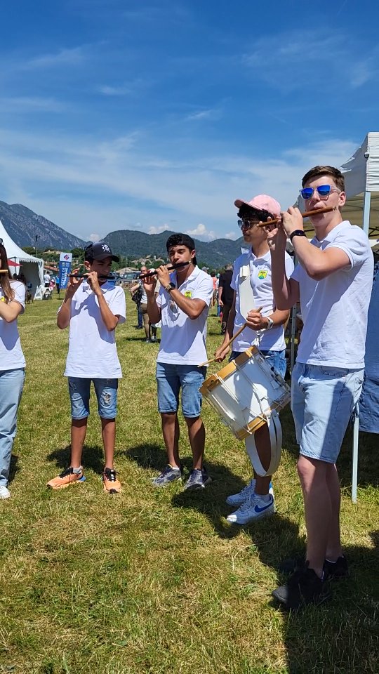 Les Fifres @li_jouves sont au @salonvertazur06 à Levens !
De nombreuses stand et animations à découvrir tout le week-end