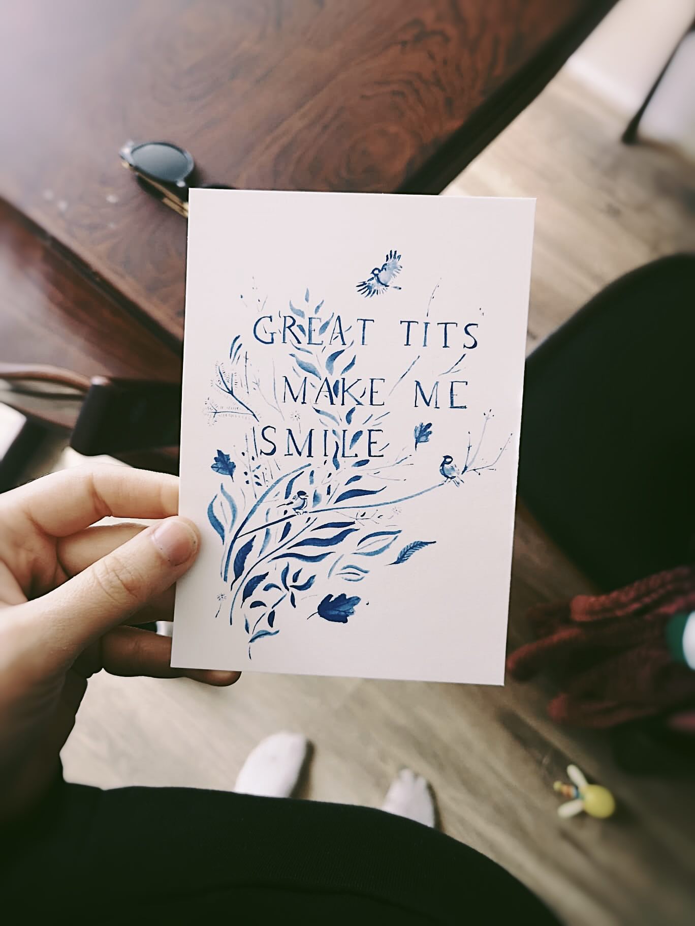 Little visual notes on yesterday’s market ❤️
Markets are a LOT of work and they don’t perse bring much money back into the wallet, but as an artist I feel the importance of doing them once in a while.
You create this little world at a table, your world.
It invites your creative brain to look at a new angle at your works. And you can work together in bringing it to life (the white display was painted by Aleksander). I LOVE the together part (thankyou @dian_haverkort_photography for inviting me and thankyou @esther.brinkers.ceramics for being this cool sister who enjoys adventuring together with me).
You can also see how ‘new’ people respond to your works first hand (@janna.rutten made an inspiring post about this experience) and you place yourself ‘out there’ and that can bring unexpected meetings along (at a christmas market a while ago I met a real life ferris wheel maker and I’m still invited to visit - which I should).
So here, a little visual note. To creating and existing in this world and showing people that.
I’d like my next market to be a ceramics market or art market!
#market #ceramics #koolmees #lauwersnest #natuurparklauwersmeer #maker #keramiek #groningen #delftsblue #delftsblauw #tegeltjes