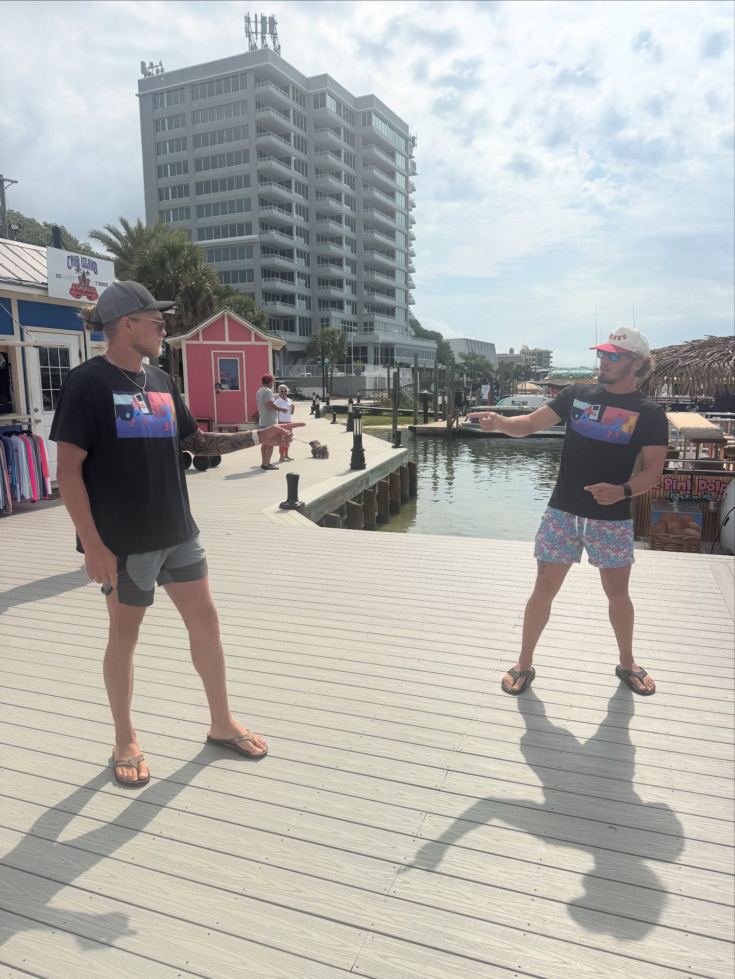 Twin, where have you been? 👉👈
@spencer_neutron @cole_eisenmann