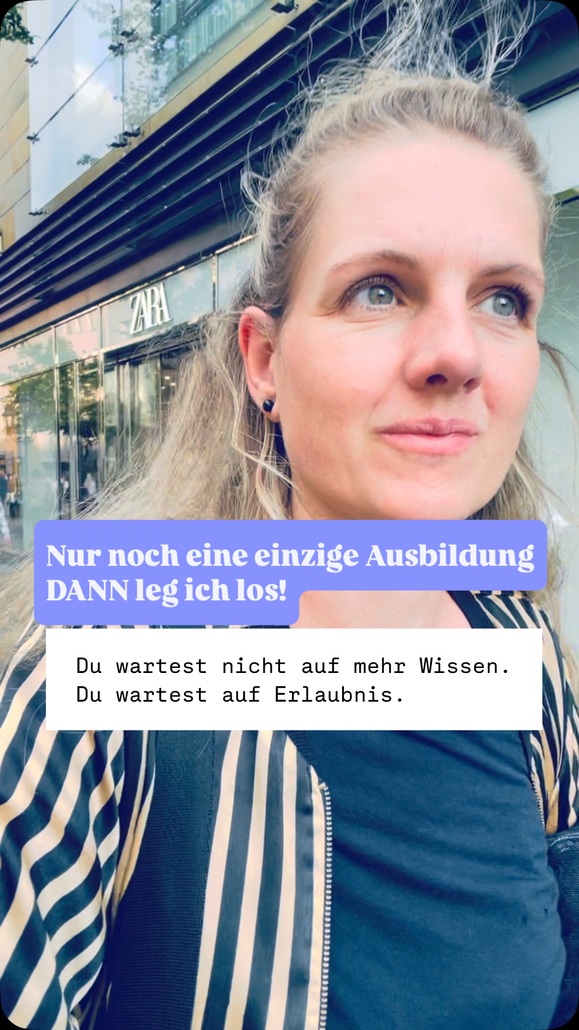 Noch ‚ne Ausbildung hier, noch ein Quick-Tipp da…
Du nennst es Vorbereitung. Ich nenn’s Vermeidung.
Du wartest nicht auf Wissen. Du wartest auf Erlaubnis.
Darauf, dass irgendwer kommt und sagt: „Jetzt bist du gut genug. Jetzt darfst du mit deiner Selbstvermarktung loslegen.“
Aber guess what? Niemand kommt.
Weil DU diejenige bist, auf die du wartest.
Du wartest auf Klarheit, wer du bist, nach Sicherheit, die du nicht in dir selbst findest.
Deine Klarheit kommt nicht vom Konsum.
Sie kommt vom MACHEN.
Du brauchst keinen perfekten Plan,
sondern einen ersten mutigen Schritt wirklich das zu zeigen, was in dir steckt.
Du bist eine Konfetti-Kanone mit 1000 Ideen und Fähigkeiten.
Lass die Welt nicht auf dich warten!
💬 Kommentier mit „GOLDGRÄBER“ und ich schick dir meine kostenlose Golddigger-Liste. Eine Sammlung kraftvoller Fragen, mit denen du sichtbar machst, wo dein wahres Können längst glänzt. ✨ Direkt aus dem Mund deiner Kunden.
POSITIONIERUNG
WUNSCHKUNDEN
BUSINESSAUFBAU
ONLINEBUSINESS
COACHINGFUERFRAUEN
CONTENTPLAN CONTENTSTRATEGIE
ONLINE KUNDENGEWINNUNG
BUSINESSSTARTEN
#Positionierung #Businessaufbau #onlinebusiness #mehrkunden #instahacks #mehrreichweite