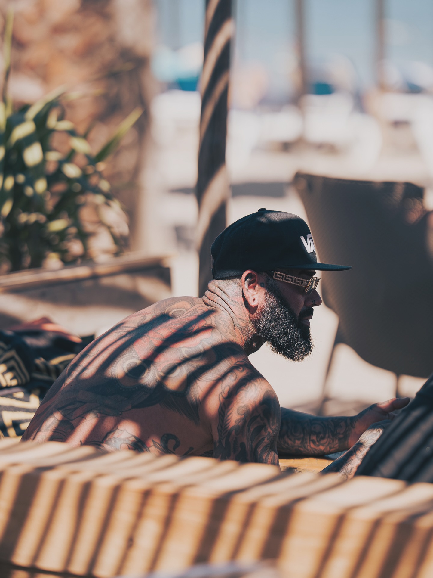 Chaleur, calme, soleil.
Au Nbc, on prend le temps.
Ouvert 7/7 midi et soir.
#NaudoBeachClub #SummerMood #VibesOnly #TattooVibes #BeachLife #ChillSpot #NaudoStyle #nbc #canetenroussillon #canetplage
