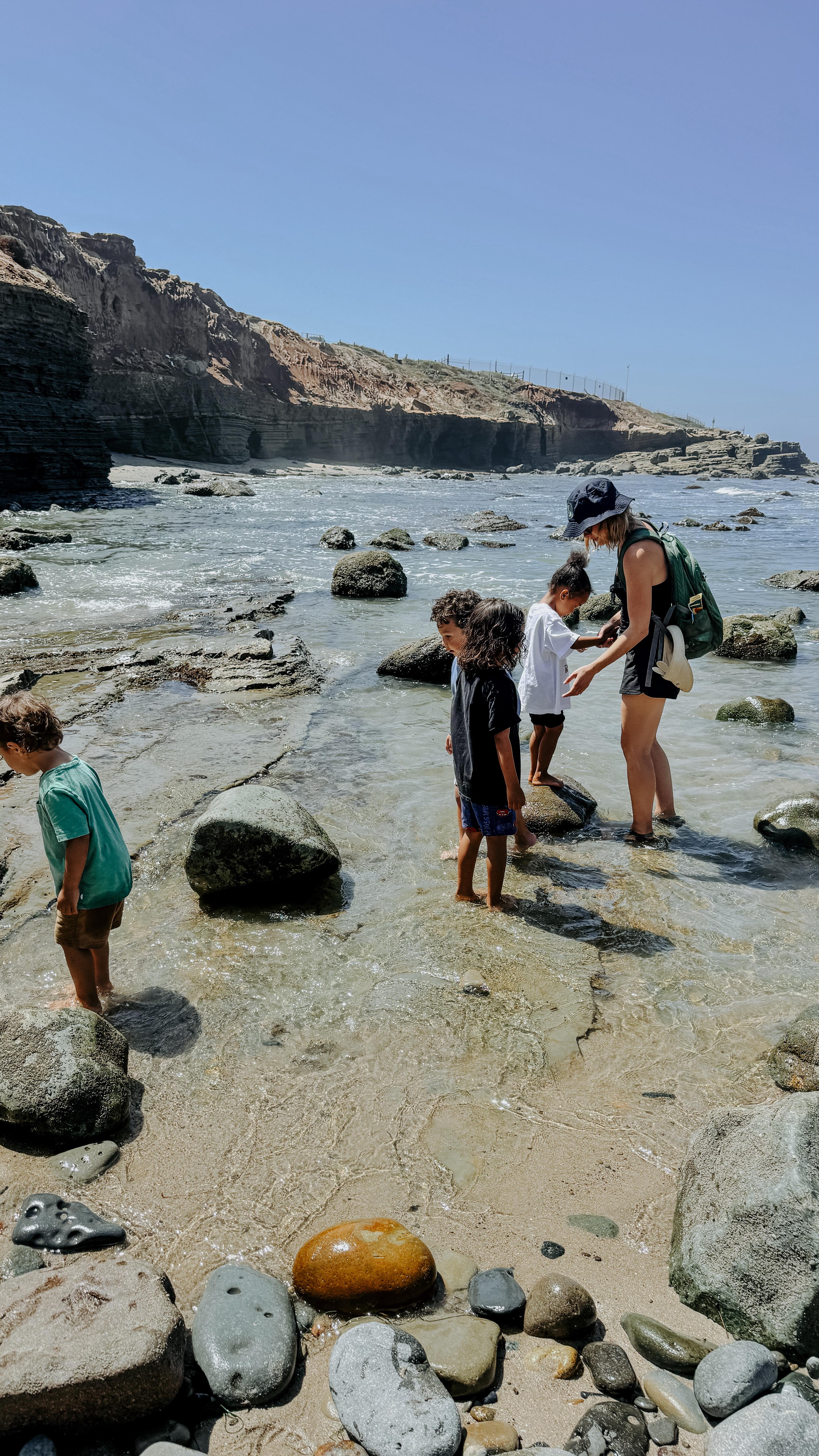 Not your average summer camp… 🌿✨
At Wild Peaks, we adventure through San Diego’s best and hidden gems— discovering tidepools, building fairy villages, and letting imaginations bloom in the wild. From gently handling hermit crabs to carving hillsides into construction zones, every moment is designed to grow empathy, creativity, and deep connections with nature (and each other).
This is learning reimagined — playful, purposeful, and rooted in the rhythms of the Earth.
📍 Point Loma, San Diego
💫 Now enrolling ages 3-7 for summer + fall
📩 DM us to learn more or come visit!