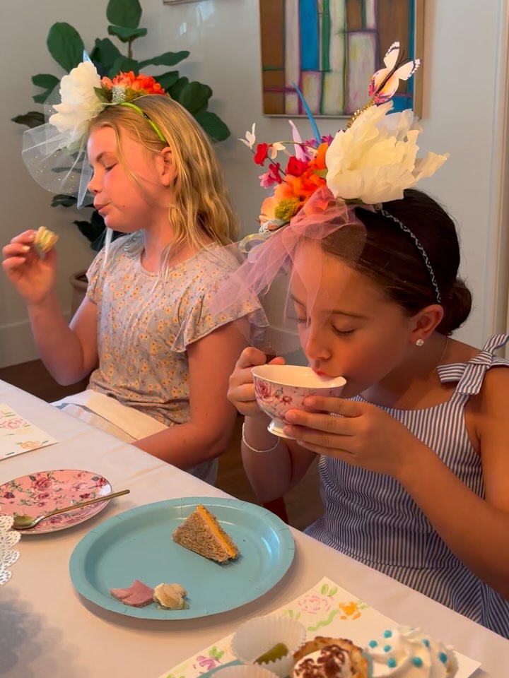 What a fabulous week in the studio. Our first Tea Party Camps were a huge success! The kids painted an abstract and a realistic teacup. We made the most fabulous Fascinators and everyone planted the most perfect teacup succulent garden. I had so much fun sharing my love for all things "Afternoon Tea" and the kids devoured all the tiny sandwiches and treats!! Looking forward to next week's camps.