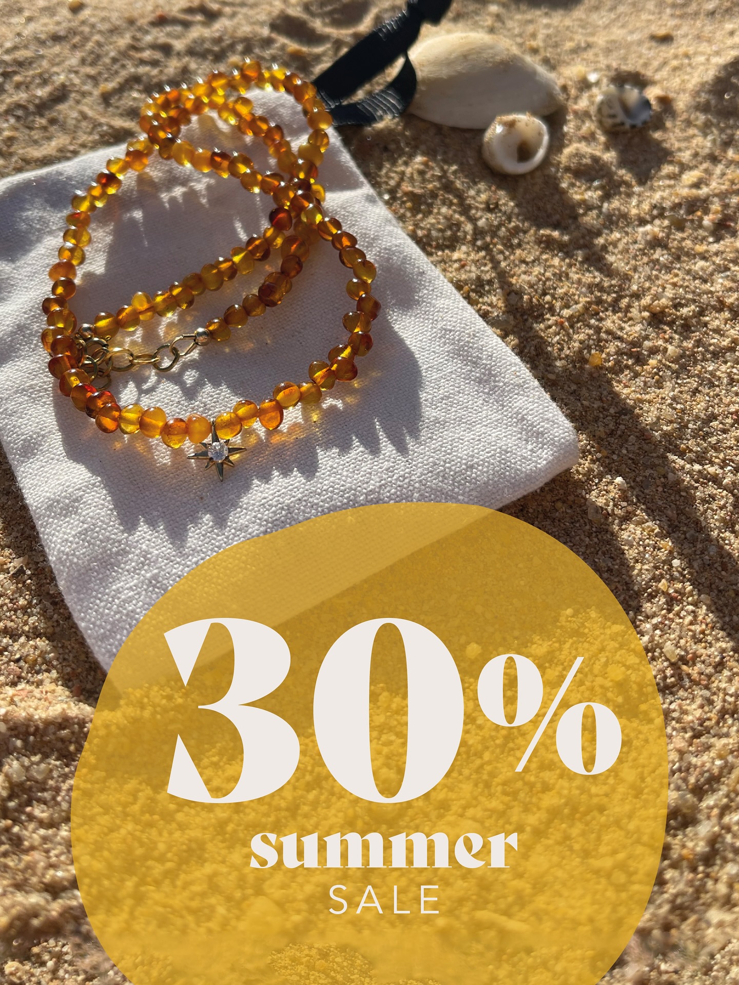 Der Sommer ist DA ☀️ und damit ihr auch mit neuen Schmuckstücken in den Sommer starten könnt, haben wir uns was tolles für euch überlegt 😍
Ohne Mindestbestellbwert, auf alle Produkte, einfach fair und easy 30% sparen 🫶🏼
Code: SUMMER2025
Aber Achtung - nur bis 10.07.2025 🤞🏻