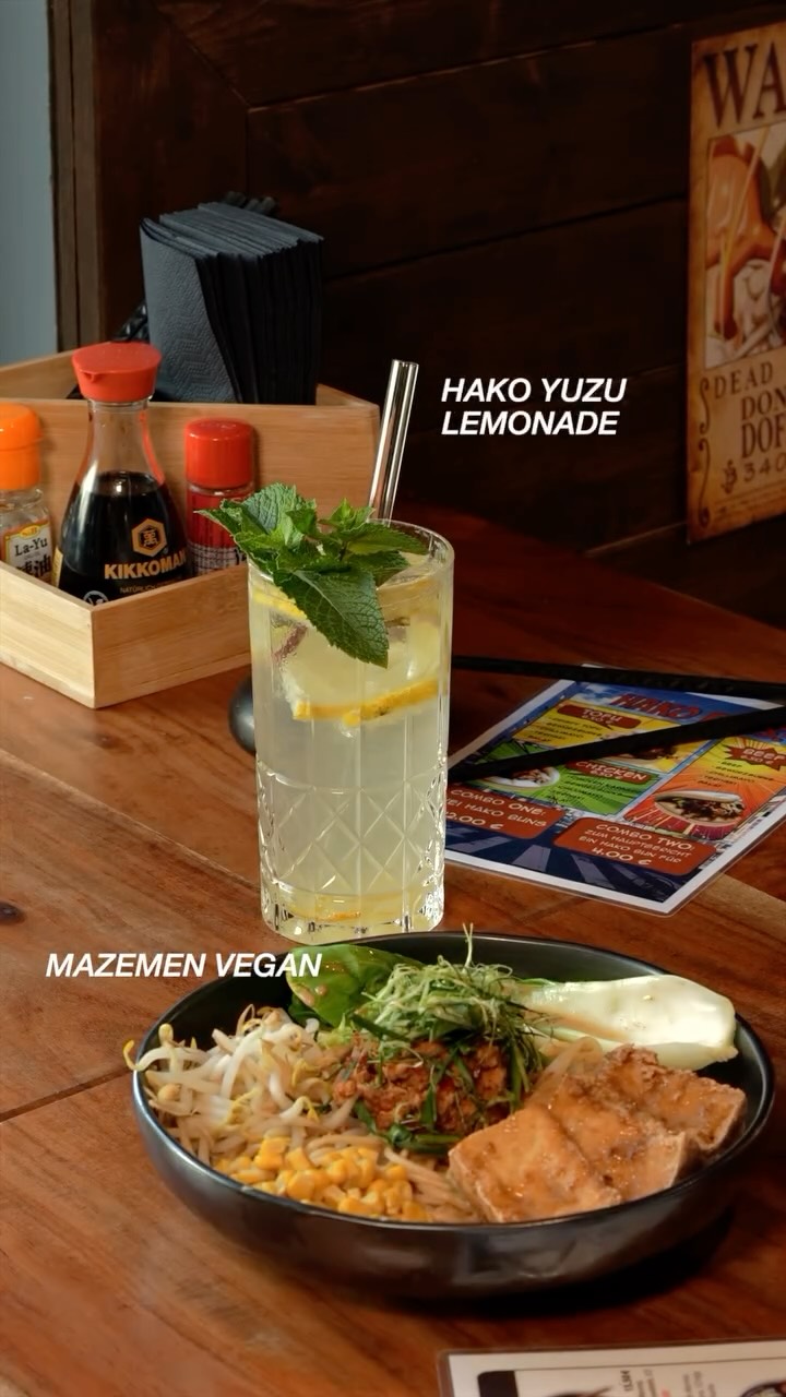 🚨 STOP! We got something NEW!
Heißes Wetter, aber Lust auf Ramen?
👉 Wir haben die Lösung: Mazemen – Ramen ohne Brühe, voll mit Geschmack!
🔥 Say hello to MAZEMEN – unsere neue Sommer-Liebe.
📍 Nur bei Hako Ramen Hamburg
👉 Book your table: www.hakoramen-hamburg.de
💛 Save das Reel & bring deine Food-Crew mit!