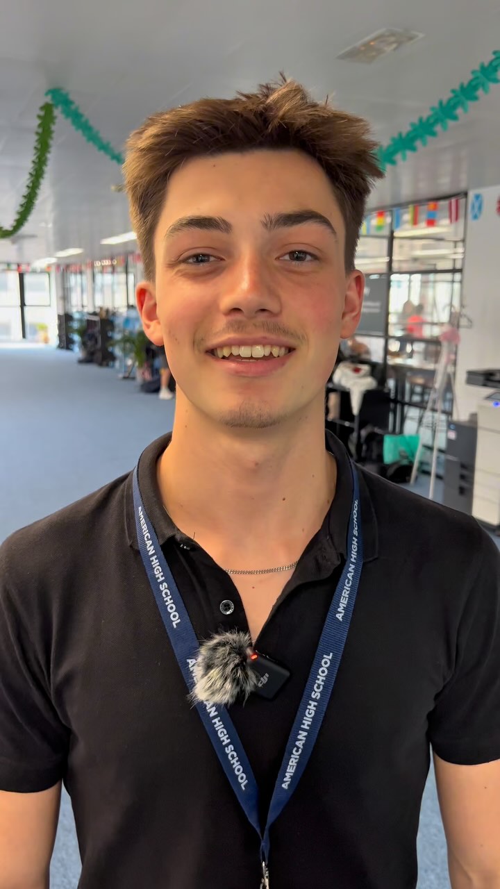 This year wasn’t just about hitting the books. It was about growing into better humans. Our students learned how to lead with empathy, work together, and find their purpose along the way.
We’ve got different accents, different backgrounds, and one big thing in common: this community lets you BE HERE, BE YOU and BELONG.
#BeHereBeYouBelong #internationalschool #americanschool #americanschoolinspain #RealWorldReady #EmpathyMatters #GlobalVibes #ValenciaLife #StudentVoices #PurposeDriven