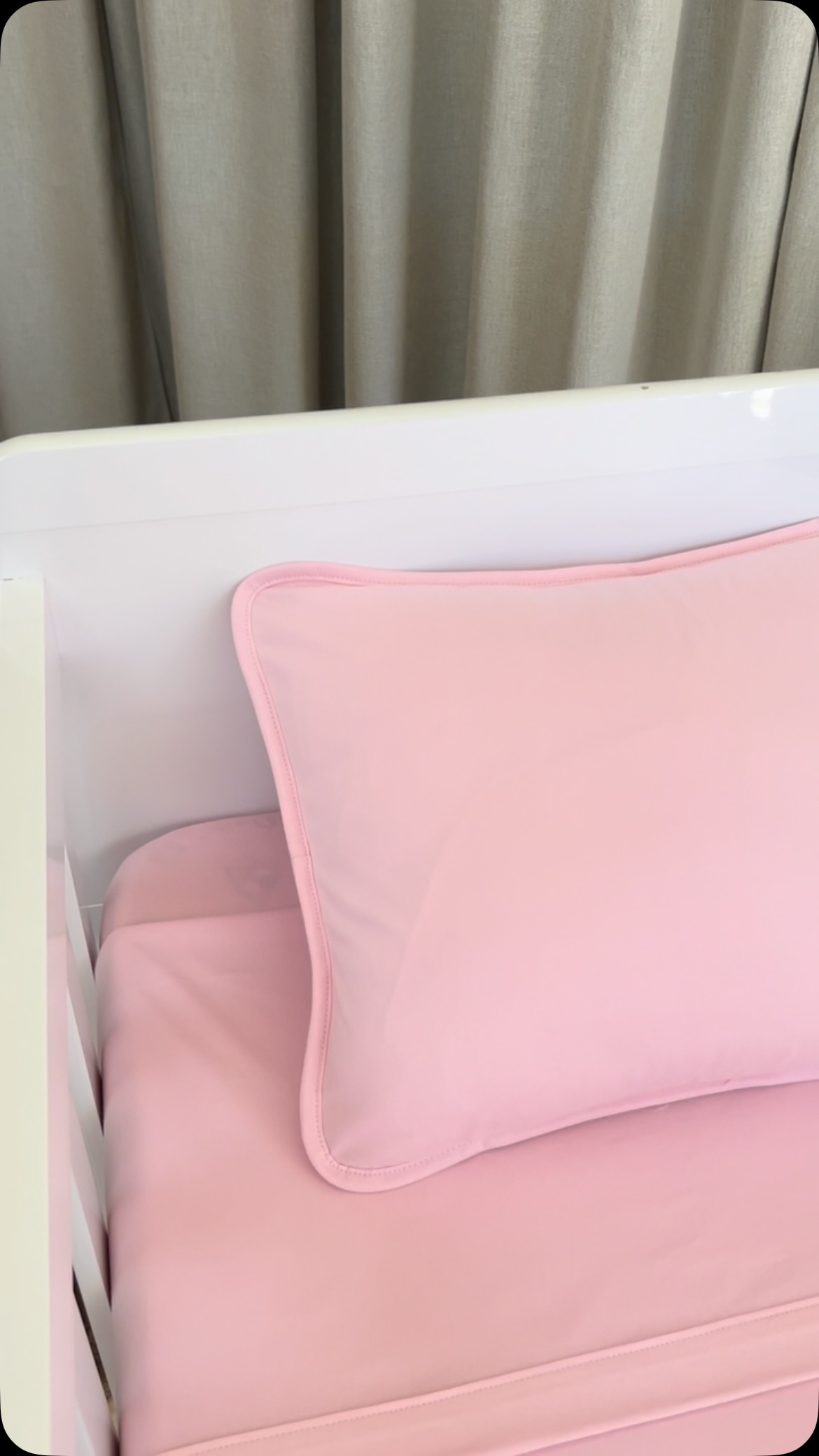 Jogo de lençol em malha 100% algodão para berço 🩷
Compartilhe esse item essencial para o enxoval com sua amiga que vai ganhar bebê 👶🏼
#enxovaldebebê #linhababy #100porcentoalgodão