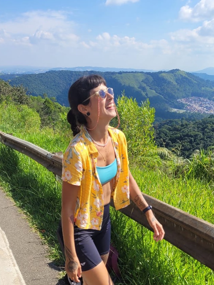 Maio | 25
Daria pra escrever um livro com tudo que vivi nesse mês! 🔥🥶🤯
O primeiro acidente de bike foi, sem dúvida, o mais marcante, física e emocionalmente.
Mas olhar pra tantos encontros e momentos bons me enche de vontade de seguir pedalando e vivendo, ainda mais! 🚴♀️💫💜