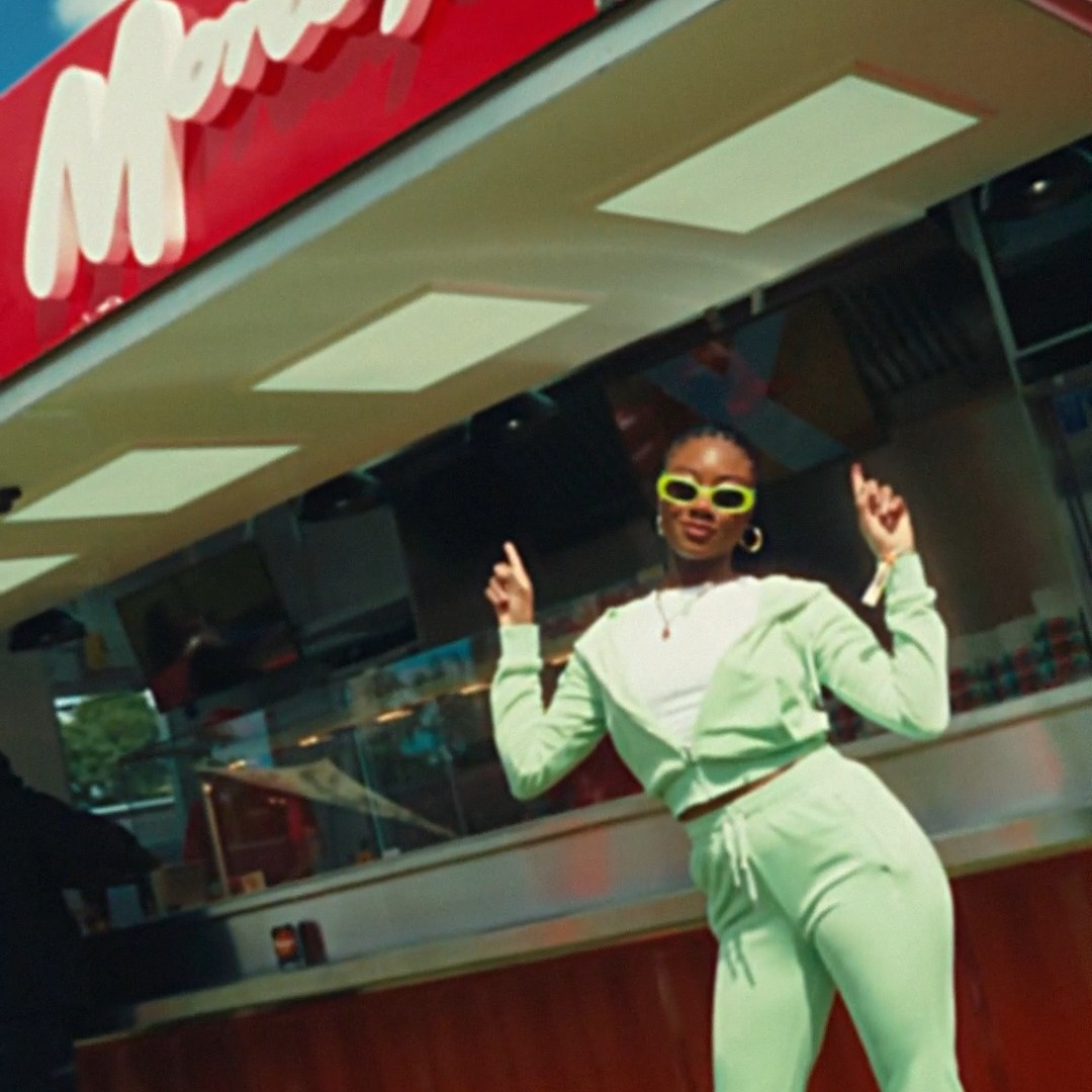 Day 3 at Cross The Tracks with Morley's
Big love to everyone who came through, Catch the after-movie and relive it – sunshine, soul, and saucy wings. Same time next year? You know where to find us. ❤️🎷
📽🎬🎞 @madebyjwales
#Morleys #CrossTheTracks #SouthLondon #brockwellive
#tango