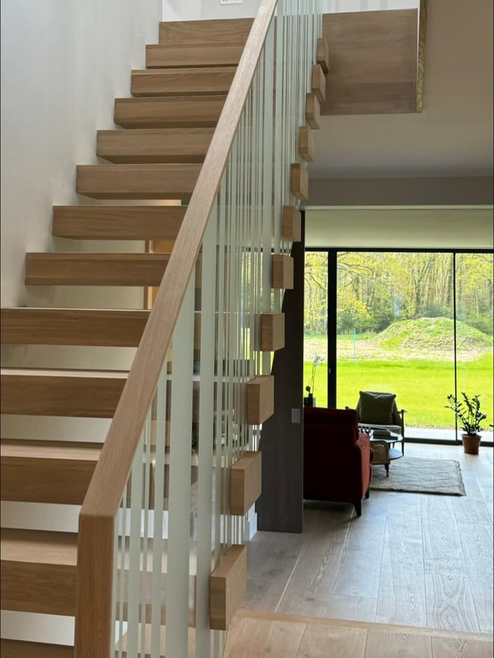 The Perfect Blend of warmth and contemporary style ✨
🏡 This floating Oak staircase has completely transformed this space, and we couldn’t be happier with the result!
The solid oak treads now have a natural finish that complement the sleek glass balustrade for that airy, open feel while the staircases floating design maximises light flow
The way the natural light filters through the glass and highlights the beautiful wood grain... *chef’s kiss* 👌
#StaircaseDesign #HomeRenovation #OakStaircase #ModernHome #InteriorDesign #HomeImprovement #ArchitecturalFeature #GlassBalustrade #FloatingStairs #HomeDesign #RenovationLife #CustomCarpentry #WoodWork #HomeInspiration