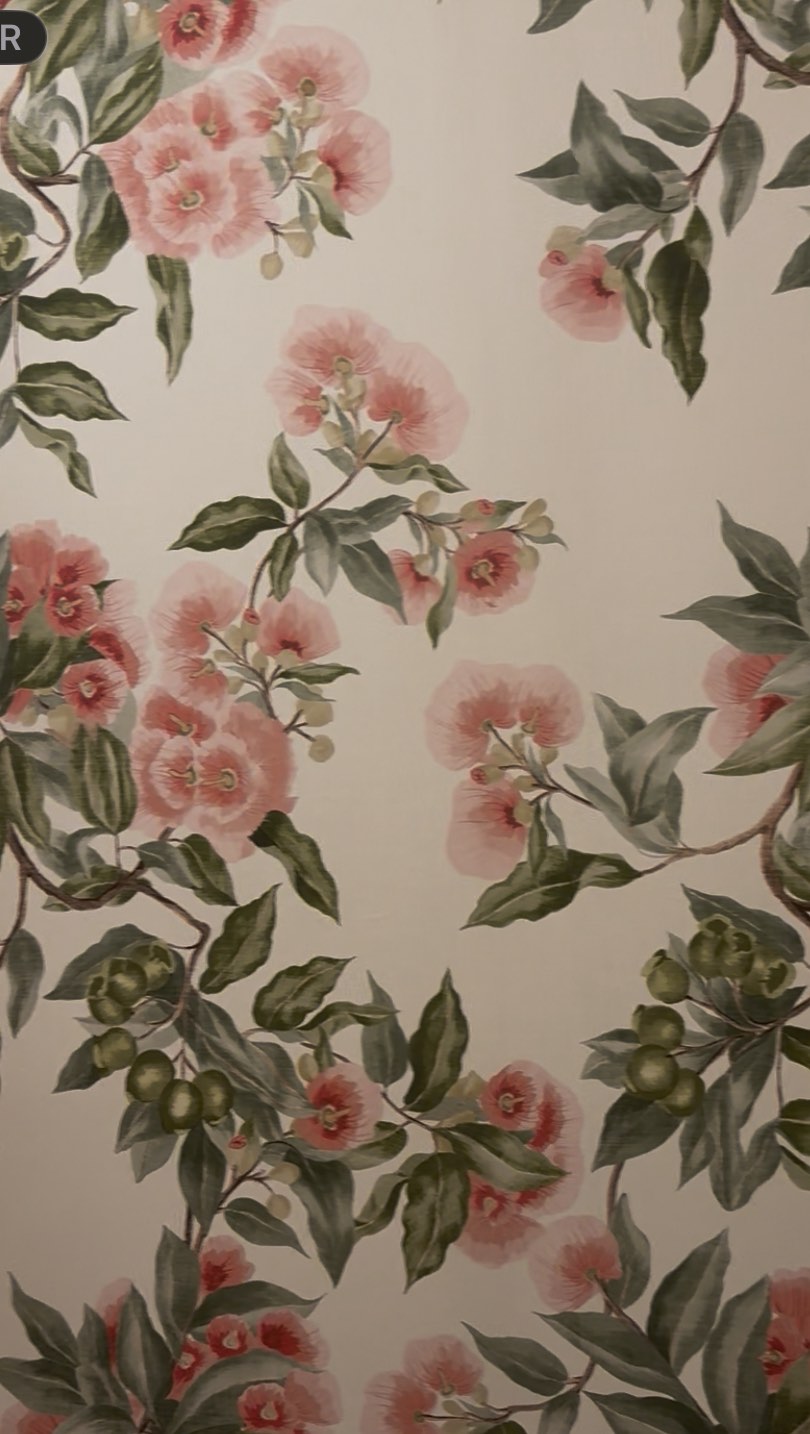 Itâs not just a powder room refresh .. itâs a whole mood shift . Small room big impact with @thibaut_1886 wallpaper .
.
.
.
#wcainteriors
#wcainteriors
#residentialinteriors
#bathroomreno
#powderoominspo
#workinprogress
#seekpeek
#wallpaperpowderroom
#designerwallpaper
#wallpaperwednesday