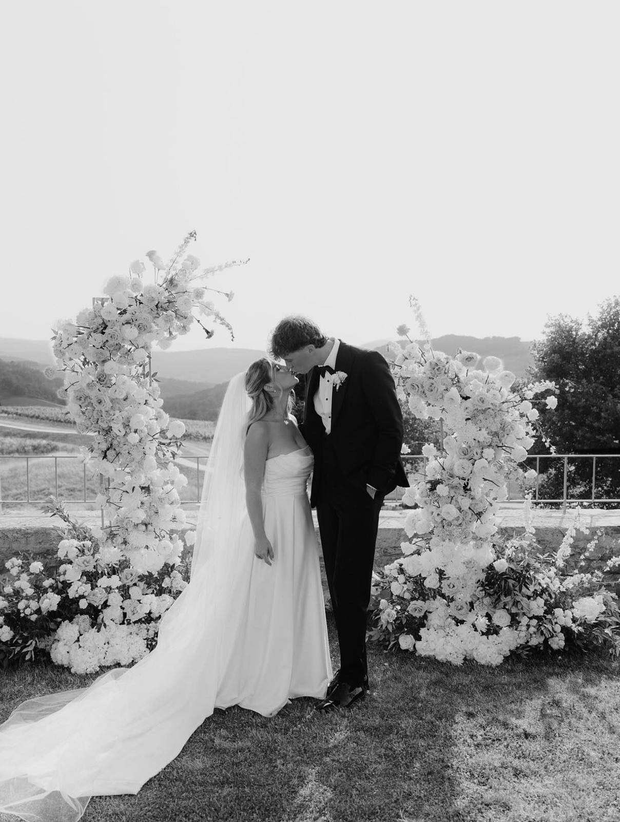 Moments like these make it all worth it 🤍
Seeing my beautiful bride @robynemmakeen say “I do” in Italy wearing her dream gown by @pronovias is pure magic.
From her very first appointment to this unforgettable moment, it was an honor to be part of her journey.
Wishing you both a lifetime of love, laughter, and happiness 💍✨
Photographer : @cyanaantonia
•
•
•
•
•
#PronoviasBride #RealBride #ItalianWedding #BridalDreams #wedding #pronoviasweddingdress #pronovias #italianweddinginspo #weddinginspo