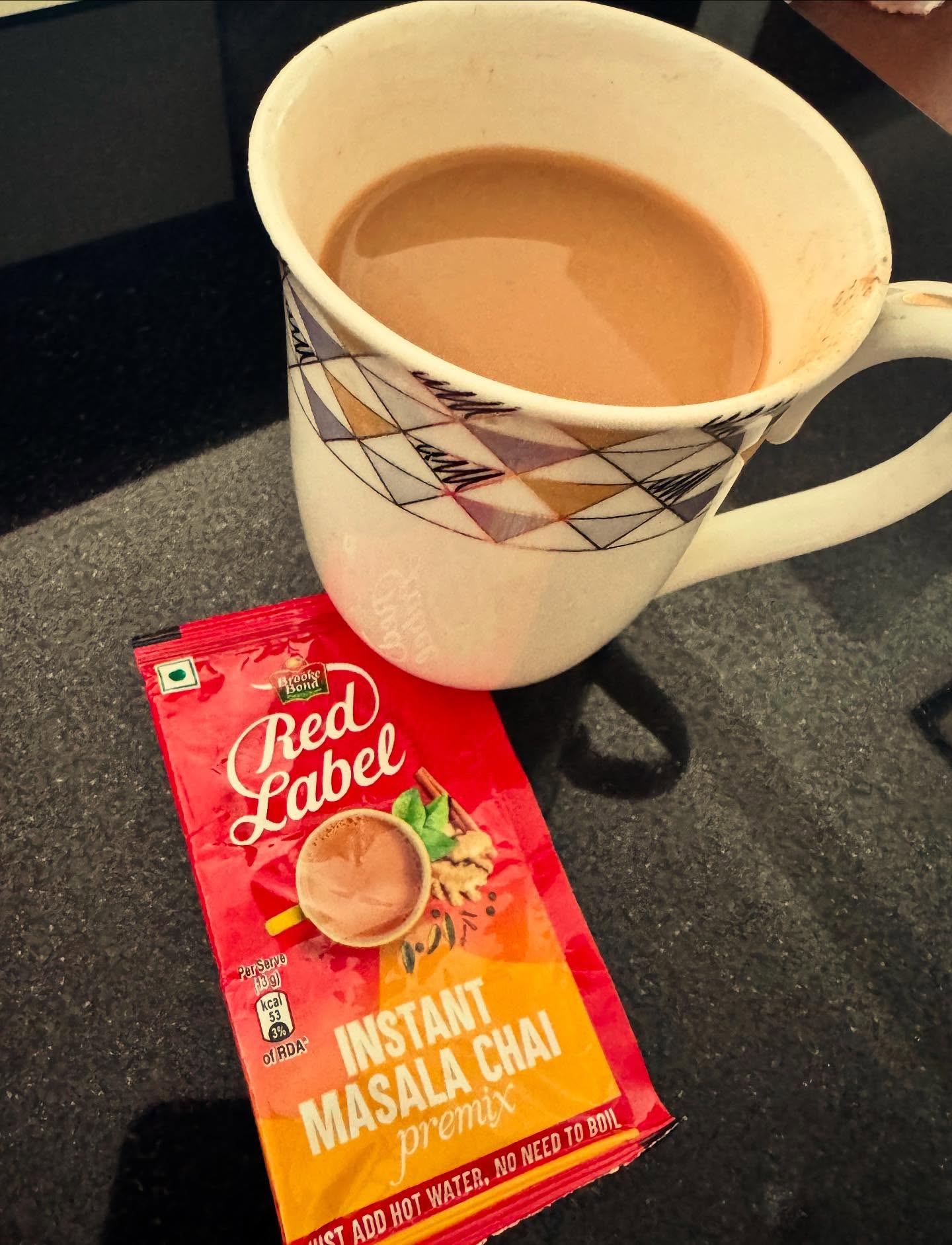 After ages, I offered to make the Sunday afternoon masala chai for my mom.
She approved the outcome with ‘chai achchi bani hai’.
Thank you for helping this, #RedLabel Instant Chai mix 🙏🏾 . Just add hot water.
‘Chai wahi, Soch nayee’, to borrow an ad line..
Coming soon at #SmartBazaar stores…