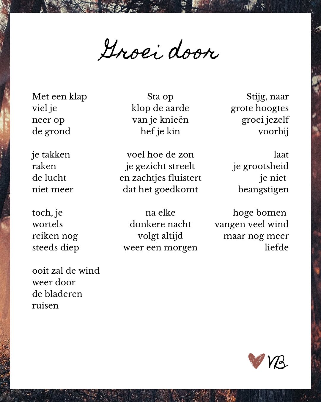 Wat was dit een toffe samenwerking! 😍
@willomino vroeg me om gedichten te maken bij haar prachtige natuurfoto’s. Het is een drieluik geworden dat het verhaal vertelt van de regeneratieve kracht van de natuur - en daarmee ook die van de mens. 🌳
Afgelopen zondag presenteerden we het tijdens @kunstinhetvolkspark_enschede ✨
Met een klap
viel je
neer op
de grond
je takken
raken
de lucht
niet meer
toch, je
wortels
reiken nog
steeds diep
ooit zal de wind
weer door
de bladeren
ruisen
•
Sta op
klop de aarde
van je knieën
hef je kin
voel hoe de zon
je gezicht streelt
en zachtjes fluistert
dat het goedkomt
na elke
donkere nacht
volgt altijd
weer een morgen
•
Stijg, naar
grote hoogtes
groei jezelf
voorbij
laat
je grootsheid
je niet
beangstigen
hoge bomen
vangen veel wind
maar nog meer
liefde
#stadsdichter #diedichters #gedicht #gedichtjes #dichten #dichter #dichtersvaninstagram #dichtersvaninsta #dichtersopinstagram #schrijfsels #woorden #woordkunst #poëzie #poezie #instapoëzie #poem #poetry #poetsofinstagram #schrijver #blogger #writer #writing #schrijversvaninsta #instaschrijver