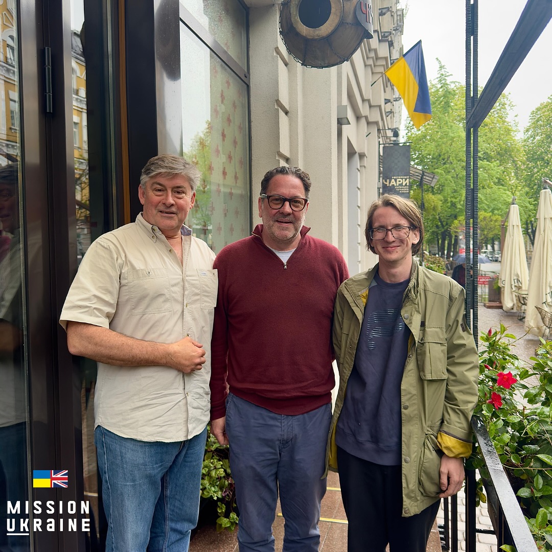 We’re immensely grateful to our long-time sponsor Ole and Murano team , whose generous support has enabled us to handover this Toyota Land Cruiser.
This vehicle will assist a military brigade in carrying out vital operations along Ukraine’s northern border.
Our heartfelt thanks go to Ole, David and their colleagues — your help at this pivotal time for Ukraine is deeply appreciated.
It is a great honour to work alongside you and to continue contributing to the effort of saving lives.
Mission Ukraine UK converts boats and 2nd hand 4x4s into basic ambulances to medevac casualties from the Ukranian frontline to stabilisation units, over otherwise impassable terrain for life-saving treatment.
🇺🇦🇺🇦🇺🇦🇺🇦🇺🇦🇺🇦🇺🇦🇺🇦🇺🇦🇺🇦🇺🇦
#missionukraine #ukraine #standwithukraine #supportukraine #boatevac #heroes #evac #rib #helpukraine #helpukrainians #casevac #givefreedom #helpustohelpthem #medevac #helpus #missionukraine #slavaukraini #heroyamslava #україна #славаукраїні #героямслава #славаукраїнігероямслава