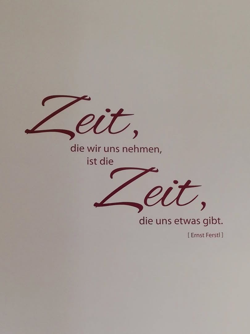 Ein Dialog durch Kunst bedeutet im Gespräch zu bleiben -
gerade in bewegten Zeiten ist ein Austausch unausweichlich.
-------
5. Juni ab 11:00 Uhr bis 07. Juni
@stadtbibliothekoldenburg
-------
A dialogue through art means keep the conversation going -
and especially in turbulent times, an exchange is unavoidable.