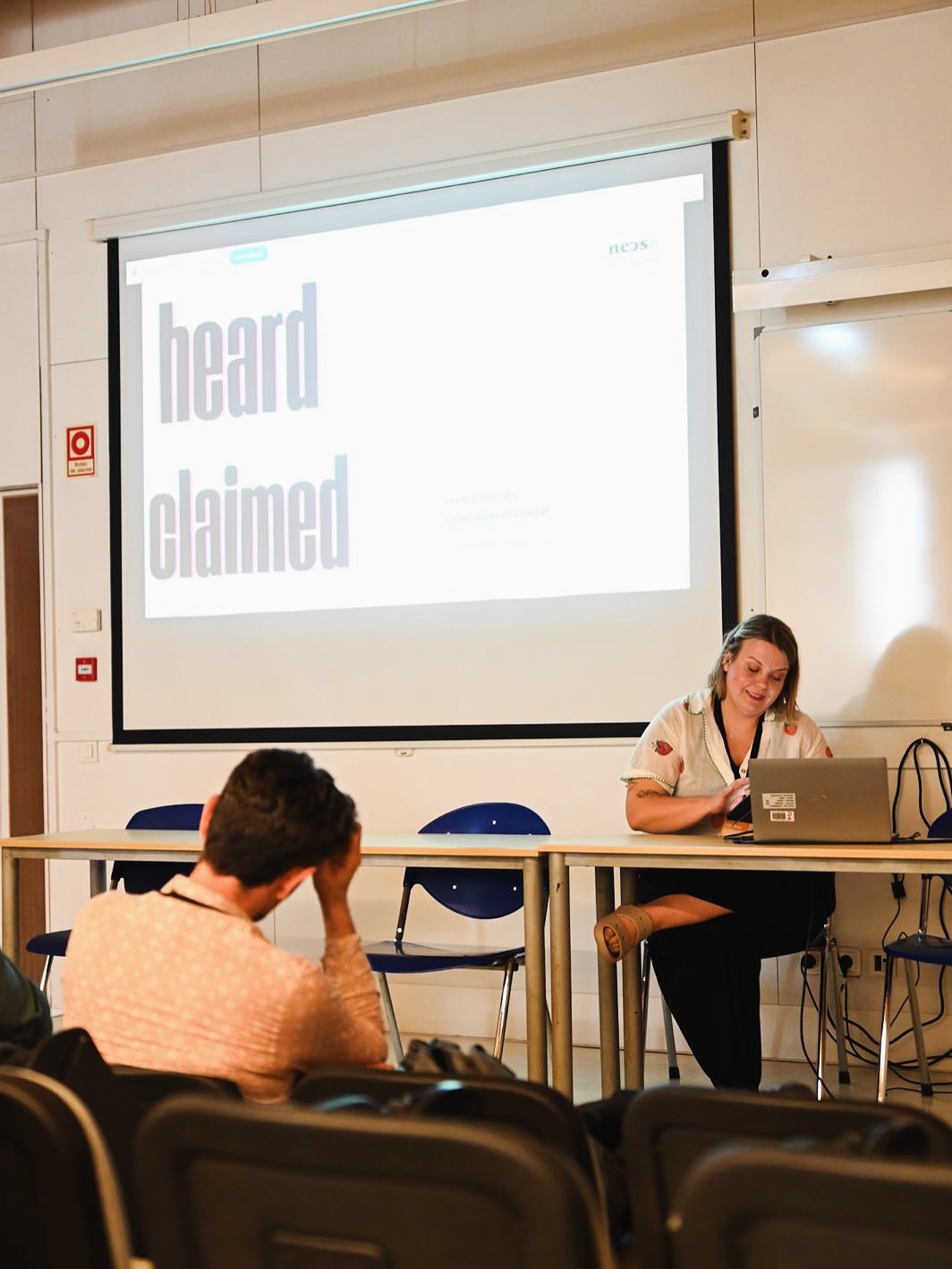 ✨ Tchau Lisboa, tchau NECS! ✨
Wow, what an incredible week! I’m totally exhausted but so grateful for all the amazing impressions and beautiful moments. And—I did it! My very first international talk on Foley Artistry at NECS in Lisbon (“Who Owns the Echo? Foley Artistry, Copyright, and the Politics of Sonic Visibility,” June 21).
A huge thank you to this fantastic conference, and especially to my wonderful colleagues—our kitchen chats were definitely my personal highlight. And let’s not forget: plenty of pastéis de nata and fantastic wine.
I’d love to come back!
Tchau! 🍷🥧🌞
Thank you @charlotte_boesling for the nice picture of me talking Foley Business 🩷
#foleybeingfoley #foleyartist #foleyart #sounddesigner #geräuschemacherin #geräuschemacher #phdstudentlife #necs #lisbon #ilovemyjob #phdstudentsofinstagram #geräusch #livehörspiel @konfigurationendesfilms @necs_network #womeninsound