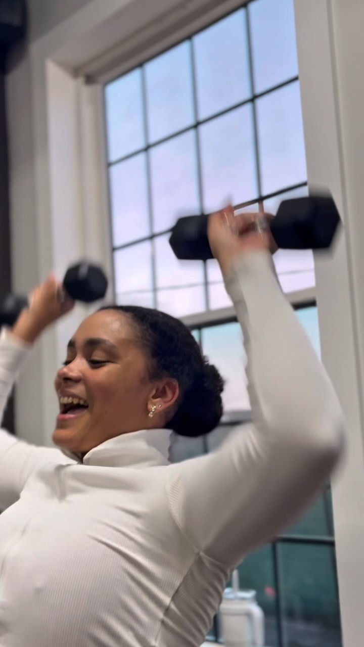 NOTHING feels better than
• Showing up for yourself
• Working towards your goals
• Being a part of a team
HAPPY MONDAYYY✨