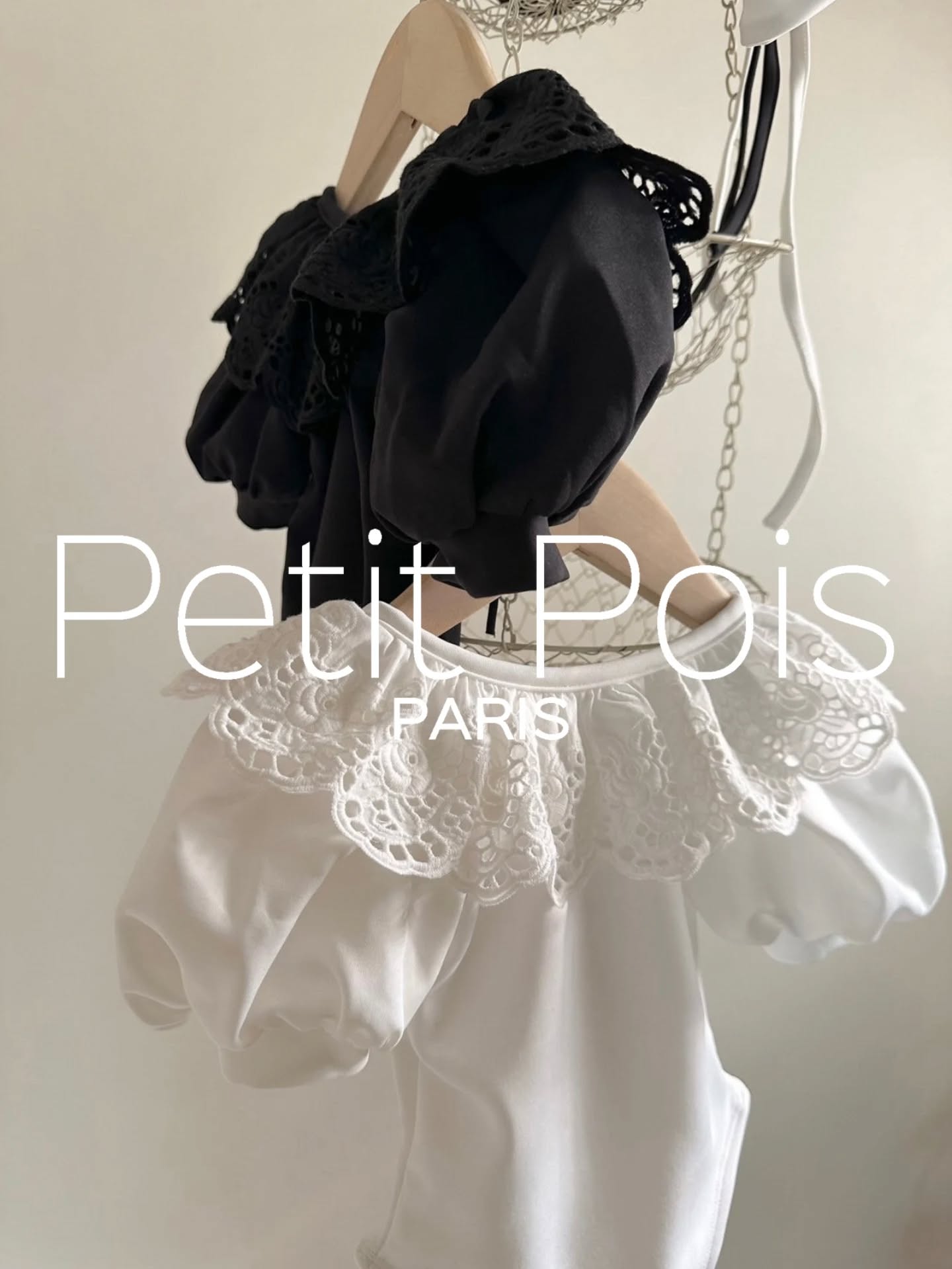 MOM & GIRL Swimwear
Match your favorite swimsuit with mummy.