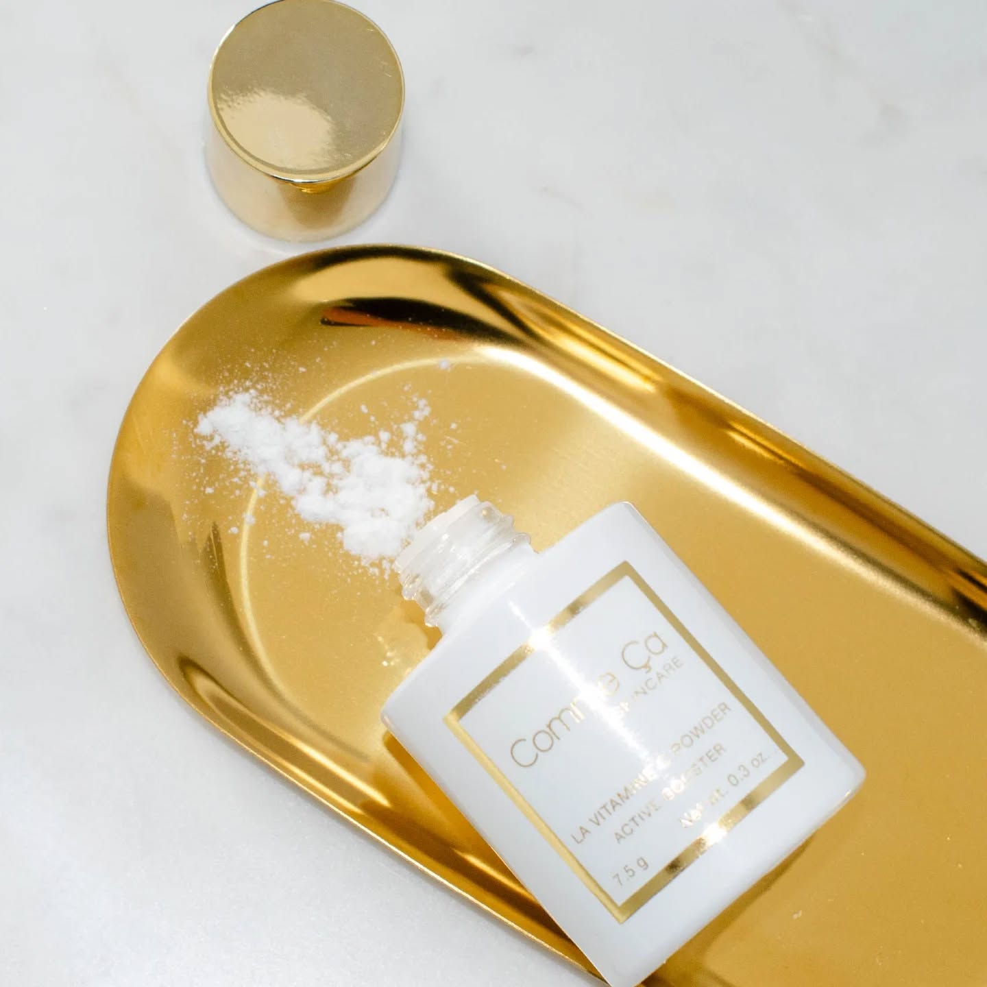 ✨ Final day for 15% off – La Vitamine C Powder
After months of anticipation, a new small batch is finally here. And today is your last chance to enjoy 15% off with code VITAMINEC15.
This ultra-refined formula is powered by ascorbic acid, the purest form of vitamin C — and a true summer essential.
Clinically shown to:
• Reduce pigmentation by up to 60%
• Visibly brighten and even the skin tone within 12 weeks
• Neutralise UV-induced oxidative stress
• Boost collagen for firmer, smoother skin
• Strengthen the skin barrier alongside your SPF
✨ Ideal for:
– Pigmentation & melasma
– Acne marks & sun spots
– Uneven or tired skin
– Skin that needs extra protection in the sun
This is more than a glow-booster — it’s intelligent skincare for luminous, resilient skin.
Use code VITAMINEC15 at checkout – offer ends tonight.
#CommeCaSkincare #VitaminCPowder #LuxurySkincare #BrighteningSkincare #HyperpigmentationTreatment #MelasmaCare #VitaminCSerum #SkinBarrierSupport #SPFBooster #EvenSkinTone #AntioxidantSkincare #SummerSkincare #CleanBeauty #GlowFromWithin #ClinicalSkincare #CollagenSupport