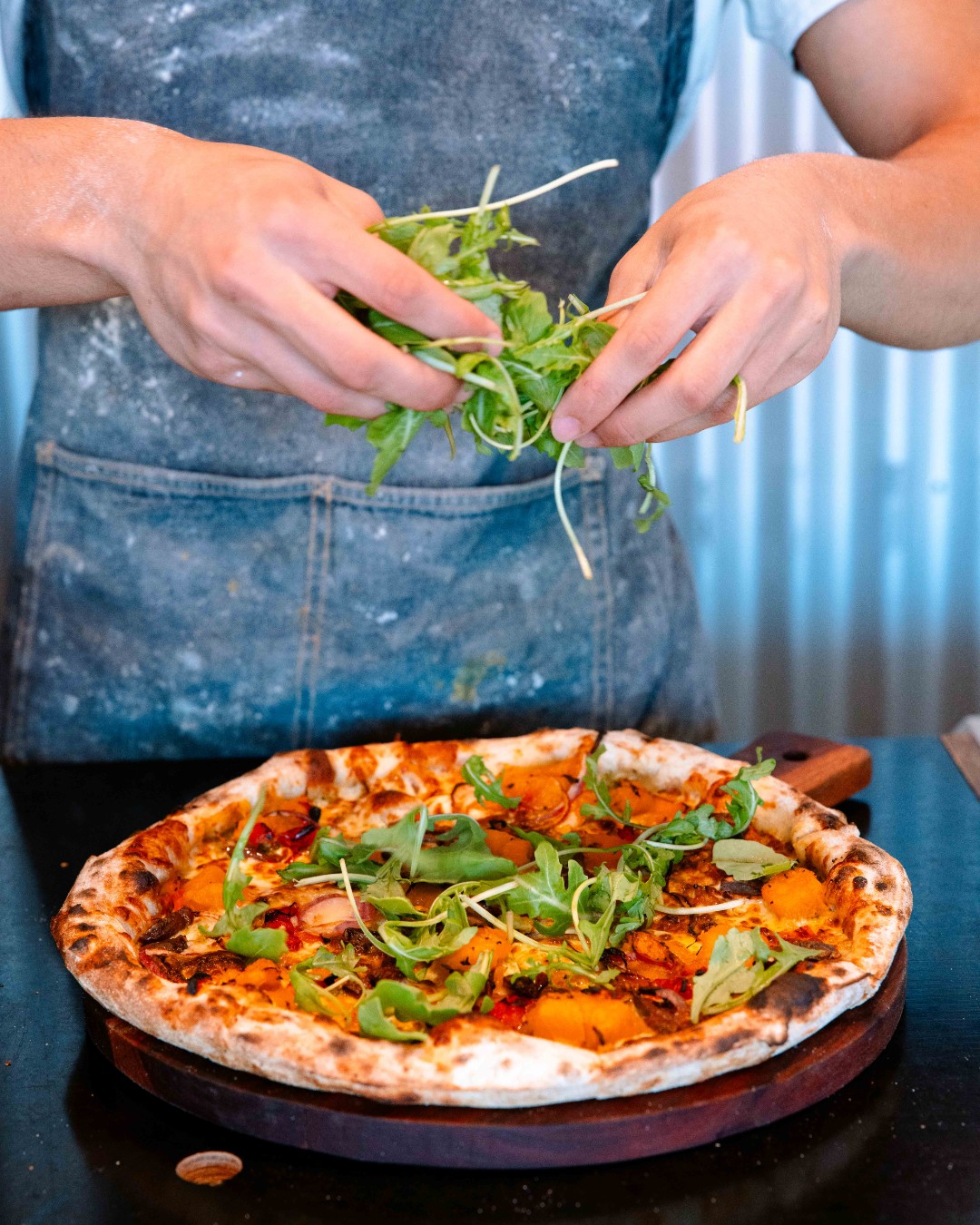 Because every Saturday should start with a Veggie Mama! We’re serving up delicious pizzas all weekend long 🍕🌱