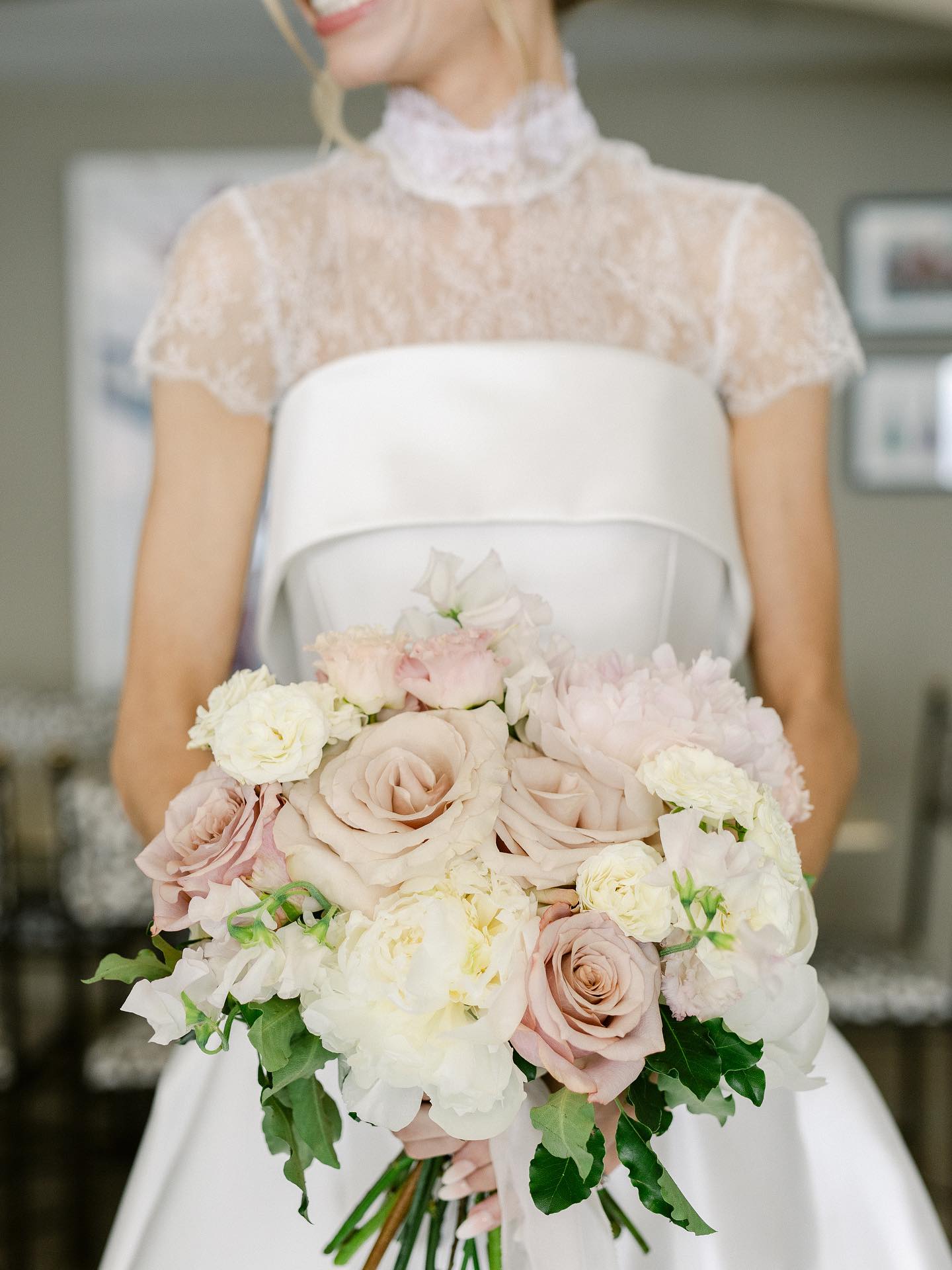 Two years ago at @villaephrussi and a private estate, we planned the intimate wedding of H&H.
An exclusive fine dinning experience and discreet wedding celebration on the Riviera.
Planning @bonjourweddings.fr
Photography @jeremie_hkb
Venue @villaephrussi
Welcome dinner venue @hotelchateaueza
Florals @dandelionsandgrace
Catering @fredericbernardtraiteur
Video @jinoagnelli
Rentals @maison_options @options_nice @phos_events
Beauty @kassaundrastephensmakeup
Mixology @shakeyourevents_
Cake @madeincake
Strings: Lady’s Orchestra