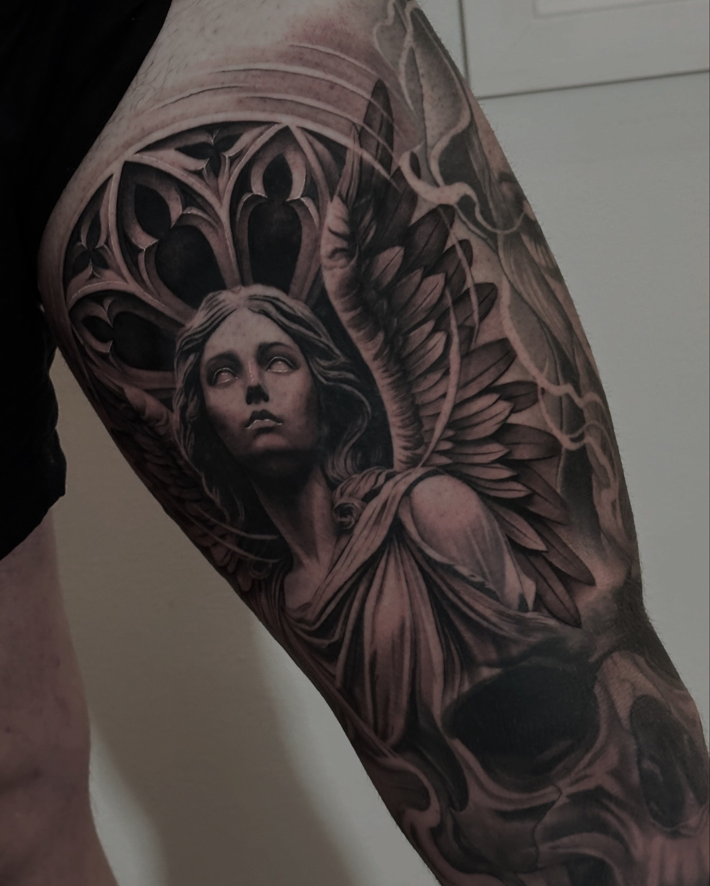 ⚜️ 😇 @tat2beny ⚜️
-
#OculusTattoo #OculusManor #Thornbury #HighStreet #BlackAndGrey #Tattoo