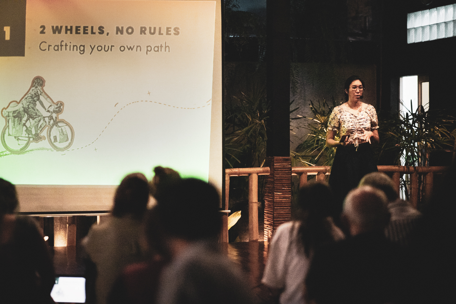 Lovely Siem Reap people. Knowns faces, dear friends, and new faces!
Thank you for filling me with joy, smiles and motivation before I hit the road again. And above all, thank you for your attentive ears, your questioning eyes and your wide-open hearts.
Because that evening I didn't just talk about bicycle travel, I also tried to convey messages, to share subjects that are close to my heart. To inspire and inspire discovery, of course. But also to question and raise awareness. You got it, cycling is not an end in itself, it's a tool for exploration.
As the winner of the Paul-Émile Victor 2024 Exploration Grant, I am, with infinite modesty, part of this Exploration movement. I pedal, I discover, I engage physically with my legs, my eyes, my body and my whole heart turned towards others. However, exploration on site is only half the story, and must be shared with as many people as possible to be complete. I want to highlight issues that are not talked about enough, to raise awareness, to ask questions, perhaps to inspire people to take action, and to bring to life, through the eyes of others, subjects that are close to my heart: environmental issues linked to architecture.
So thank you to all those who are following this adventure, for giving it its full meaning!
A heartfelt thank you to @alchemy.movement for creating the wonderful warm and friendly setting for this event. Thank you for expanding the movement and sharing in all its forms 💫
