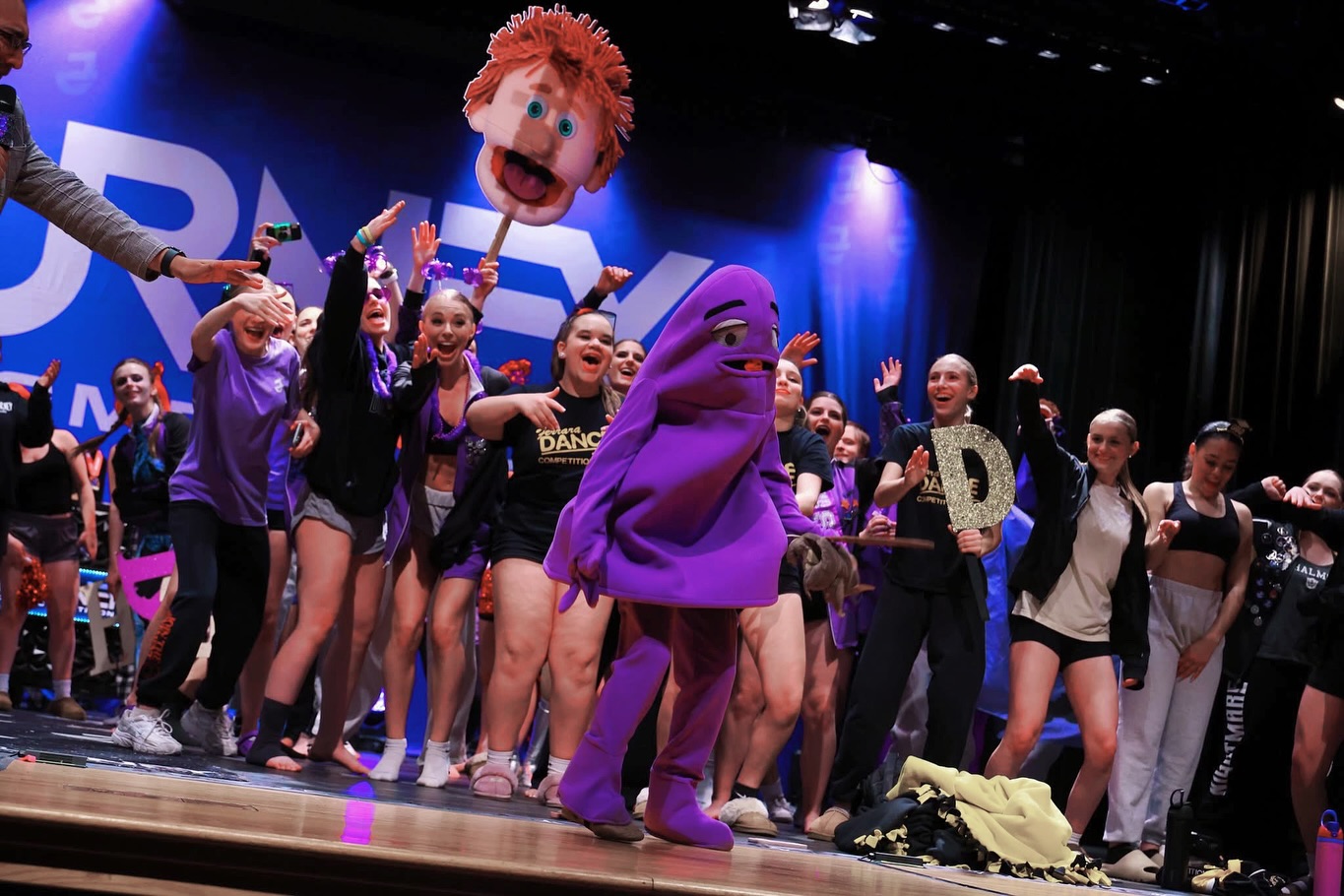 pov: ddw onstage @ jrny awards 🥳🏆🪩
🎉: @journeycompetition
📸: @austin.d.patterson