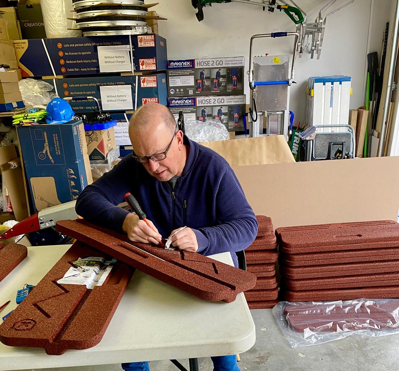📦 Getting our Anti-Slip Ladder Mats prepped and ready to ship! 💪
Built for safety, made to last — whether you’re on-site or at home, we’ve got your back (and your ladder) 🪜
#weliftsolutions #laddersafety #antislip #innovativetools #jobsite