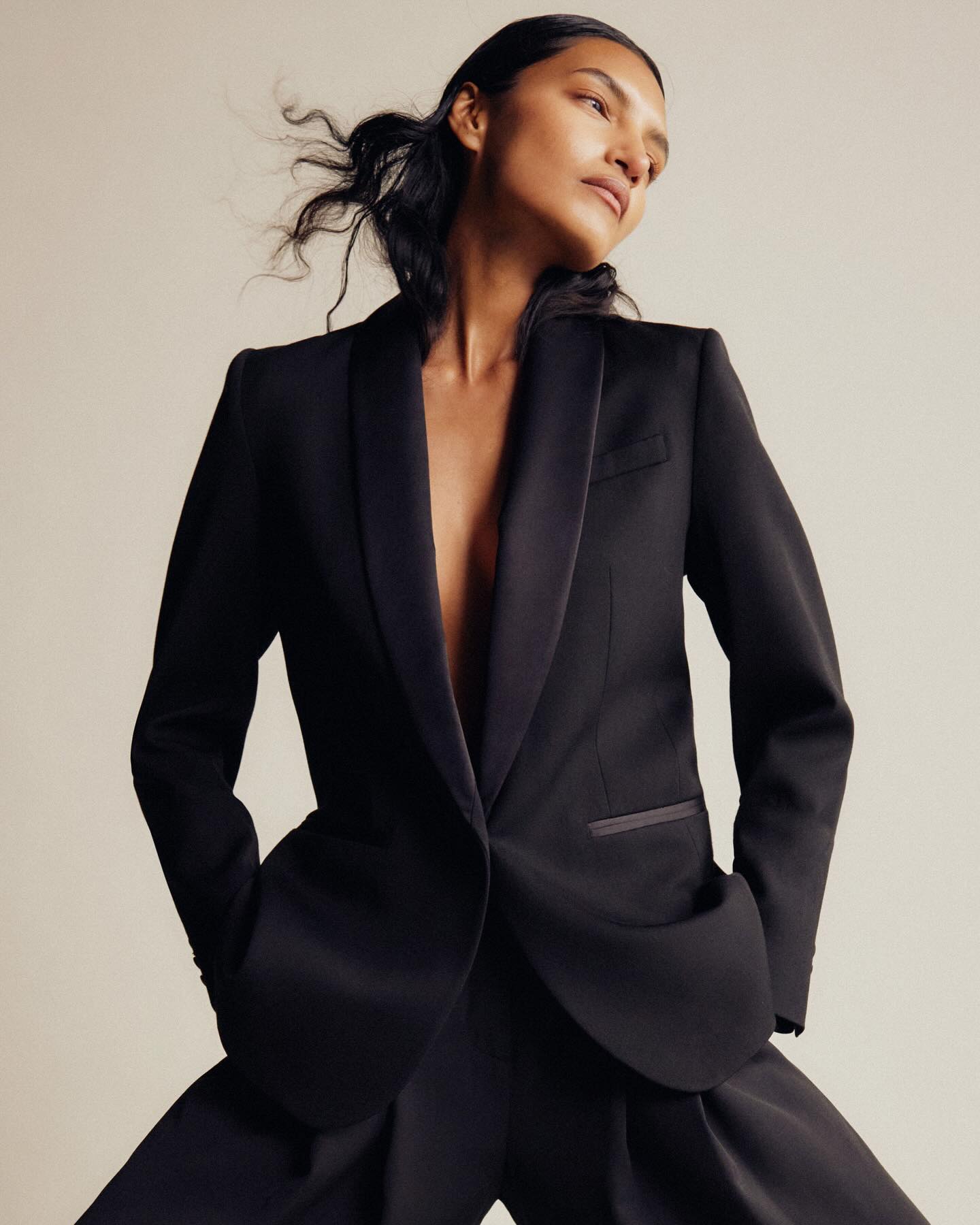 At Mode Search, we’re excited to partner with some of the most recognisable names in the industry, helping them build world-class teams across HR, Marketing, and Commercial functions.
Here’s a snapshot of some of the fantastic head office roles we’re currently hiring for:
🔹 Head of HR, Europe – Luxury Fashion Brand | Paris
🔹 Head of Marketing – Contemporary Fashion Label | London | £70k–£85k
🔹 Head of Sales – Luxury Fashion Brand | London | £60k–£70k
🔹 Senior Retail Marketing Manager – Global Luxury Brand | Frankfurt
🔹 Office Manager (Maternity Cover) – Luxury Fashion Brand | London | £50k–£60k
🔹 Global Wholesale Manager – Men’s Accessories | London | £45k–£50k
🔹 Personal EA – Luxury Fashion Brand | London | £40k–£50k
Whether you’re considering your next move or looking to grow your team, we’d love to chat.
📩 Reach out to us at: info@modesearch.co.uk
#ModeSearch #LuxuryCareers #FashionJobs #HeadOfficeRoles #HRLeadership #MarketingCareers #WholesaleJobs #EACareers #OfficeManager #LuxuryFashion