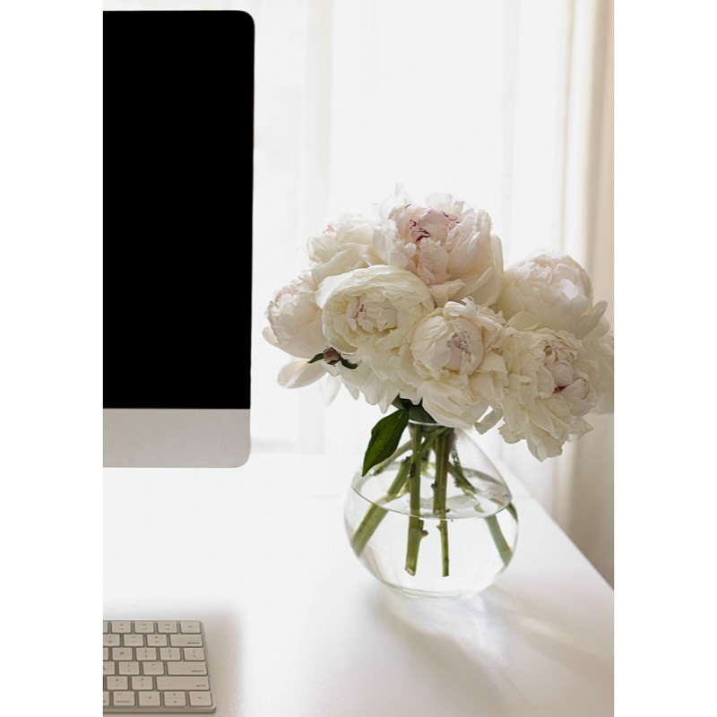 🐸 Eat the Frog & Get It Done ✅
Struggling to get started? You’re not alone. Try these science-backed techniques to boost focus and beat procrastination:
🔹 🐸 Eat That Frog – Do your hardest task first (your “frog”) and the rest of the day feels easier.
🔹 ⏳ Pomodoro Technique – 25 mins of focused work + 5 min break. Repeat x4, then take a longer break. Great for energy & flow.
🔹 🧠 Break it Down – Big task? Chunk it into mini steps. Progress = momentum.
🔹 📵 Limit Distractions – Phone on airplane mode. Workspace clear. You’ve got this.
🔹 🎯 Set a Timer – Commit to just 10 minutes. Starting is often the hardest part.
✨ You don’t need motivation. You need a method.
Want to build better habits and get stuff done with more ease? Coaching can help 👇
📩 DM me to find out more or book a free clarity session.
#EatTheFrog #PomodoroTechnique #GetStuffDone #CoachingTips #FocusAndFlow #TimeManagement #BeatProcrastination #PositivePsychologyCoach #MindsetMatters #WorkSmart #CoachingThatWorks #GRYTCoaching #GoalGetter #SmallStepsBigChange