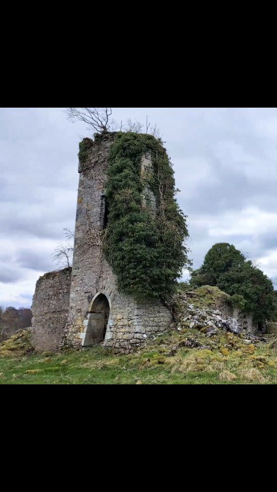 Ireland In Focus tours are based for the week at the breathtaking Temple House – a historic country estate in Ireland’s northwest.
From here, you’ll explore wild landscapes, hidden heritage, and timeless traditions on a small-group journey designed to help you slow down, connect, and capture it all beautifully.
🎥 Watch the video to see where you'll be staying.
📅 2026 tours now open – limited spots available!