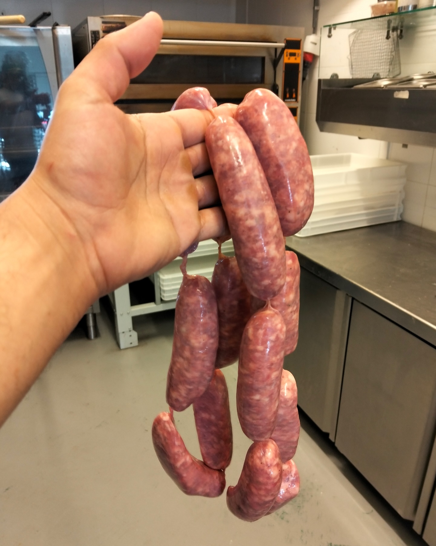 Savor the bold, rustic flavors of Tuscany 🇮🇹 — juicy sausage infused with aromatic fennel and herbs. 
#sausage #FennelSausage #ItalianCuisine #GourmetFood #FoodieFavorites #ArtisanSausage #TasteOfItaly