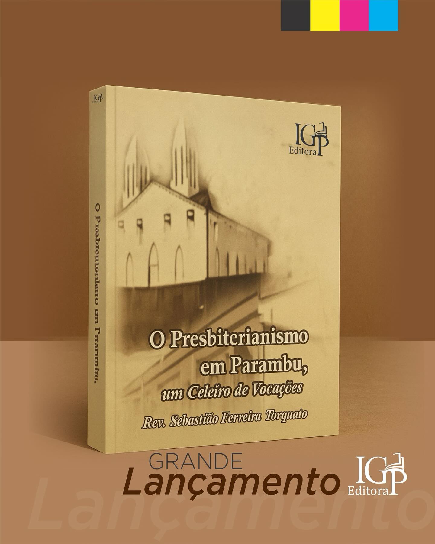 Um tributo histórico à fé que moldou gerações
O livro O Presbiterianismo em Parambu, um Celeiro de Vocações, do reverendo Sebastião Ferreira Torquato, é uma obra que resgata e eterniza a rica trajetória da Igreja Presbiteriana na cidade de Parambu, no sertão cearense. Com uma escrita envolvente e reverente, o autor apresenta o desenvolvimento do movimento presbiteriano local, destacando sua influência transformadora na vida espiritual, social e educacional da comunidade.
Ao longo das páginas, o leitor é conduzido por relatos que revelam como Parambu se tornou um verdadeiro “celeiro de vocações”, contribuindo para a formação de inúmeros pastores, missionários e líderes cristãos que impactaram não apenas a região, mas também outras partes do Brasil.
Com sensibilidade pastoral e rigor histórico, Rev. Sebastião homenageia homens e mulheres que, movidos pela fé reformada, dedicaram suas vidas ao serviço do Reino de Deus. A capa, com traços artísticos que remetem à antiga igreja local, reforça o sentimento de memória e legado.
Essa obra é leitura essencial para estudiosos da história do protestantismo no Brasil, membros da Igreja Presbiteriana e todos aqueles que reconhecem o poder da fé em transformar destinos. #parambu #presbiterianismo @ump1igrejadeparambu