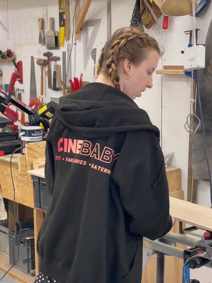 At cinebaby, even pregnant women can work…
Our costume maker Léa, with whom we’ve worked for many years, is moving into our Cinebaby premises !
Find out more about Lea here @ladilagne
#cinebaby #fakebaby #props #cinema #sfx