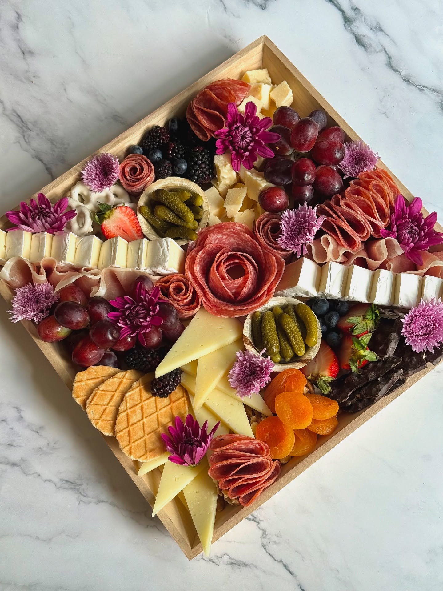 It’s a hot one this Tuesday 🥵☀️—but this charcuterie board is keeping it cool 😎🧀🍇
Whether you’re escaping the heat indoors or hosting a summer soirée, a spread like this is the perfect way to chill.
#Charcuterie #CharcuterieBoard #Cheese #CheeseLover #CltEats #CharlotteEats #CltSmallBusiness #CltFoodie #CharlotteBusiness #CharcuterieArt #SupportLocalClt #CltEvents #CltFoodie #Snack #QueenCityEats #Summer #SummerCharcuterie