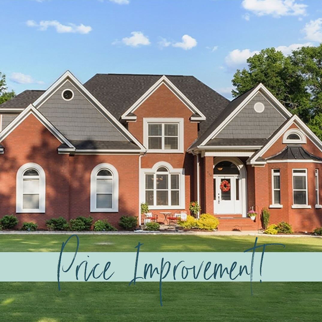 Price Improvement on 540 Merimont Boulevard! This lakefront home sets the bar high so come take a look before it is gone! 🏠
540 Merimont Blvd
Auburn, AL 36830
#priceimprovement #threesixtyrealestateeal #auburnalabama #leecountyrealestate #leecountyrealtors