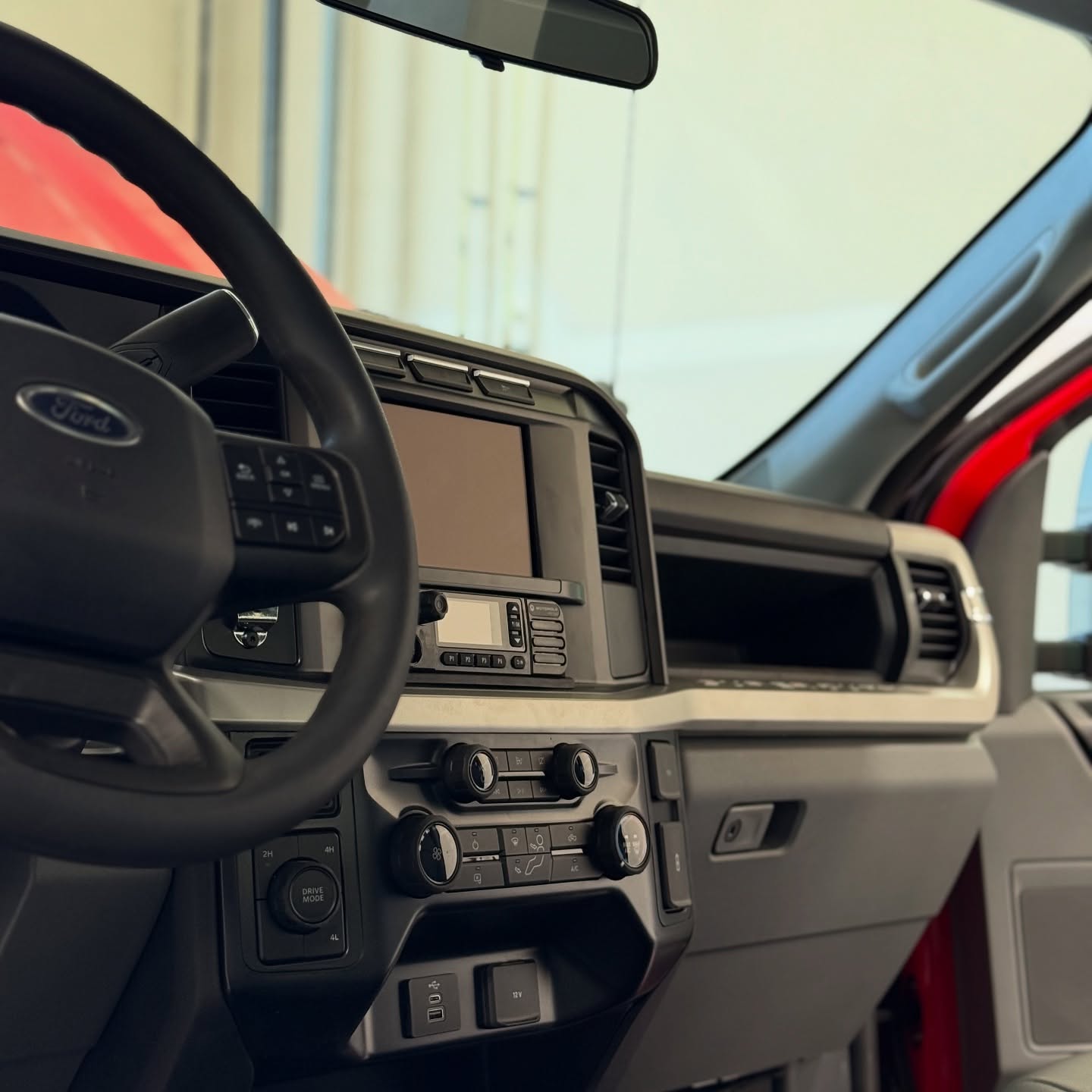 Clean Super Duty VHF install.