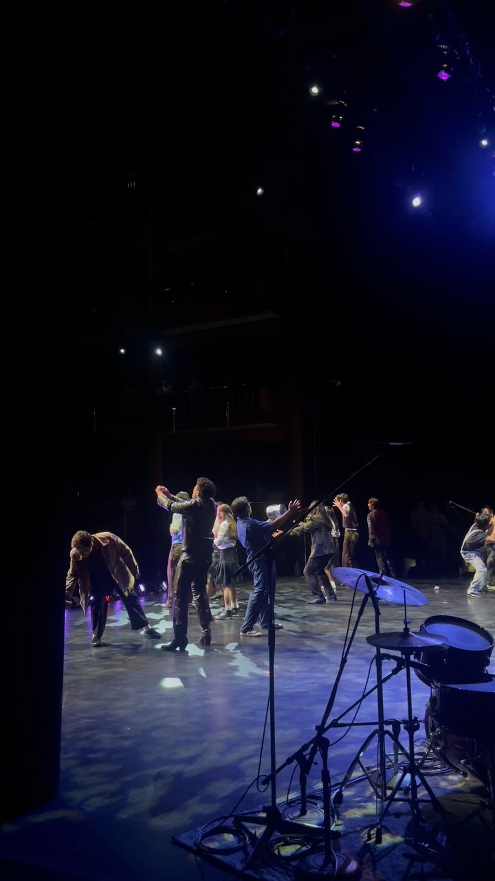 A little snippet of our “Little Shop” performance at the @spiritofthemacy awards! ✨ Thank you MACYS for the opportunity to perform one last time!