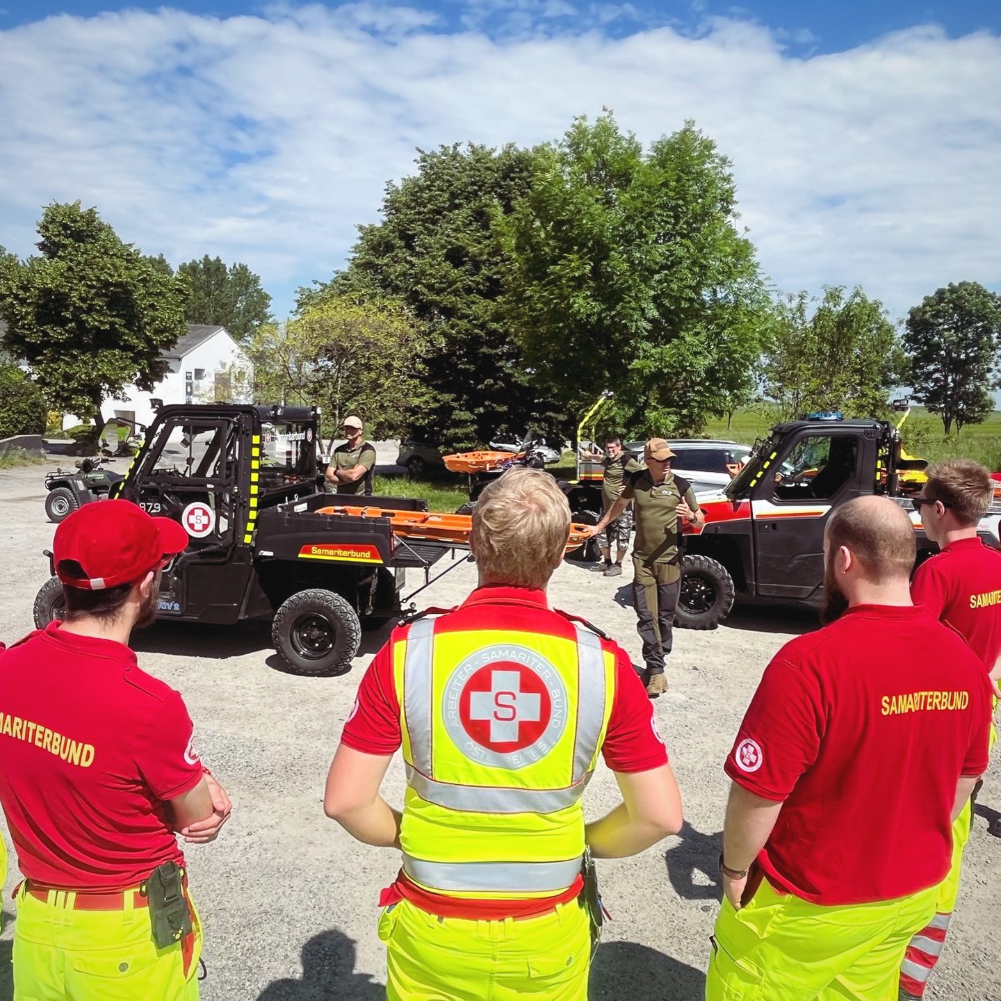 ATV und UTV Ausbildung für Blaulichtorganisationen. Sicher ans Ziel und sicher wieder nach Hause.
#offroad #gelaende #stotzing #burgenland #4x4 #gelaendewagen #allrad #allterrain #heavyoffroad #fahrtechnik #difflock #sperre #atv #utv #sicherheit #training #blaulicht