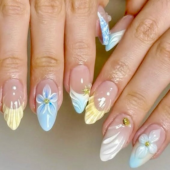 ✨Loving these 🌼🌊✨
.
.
.
.
.
#summernails #nails #nailart #nailsofinstagram #nailsoftheday #nailinspo #gelnails #springnails #naildesign #biogelnails #naildesigns #nailtech #longnails #nailsnailsnails #summer #nailsonfleek #nailartist #frenchnails #glitternails #nailsart #manicure #nailstagram #almondshape #nailsdesign #yellownails #gelpolish #inspire #naturalnails #instanails