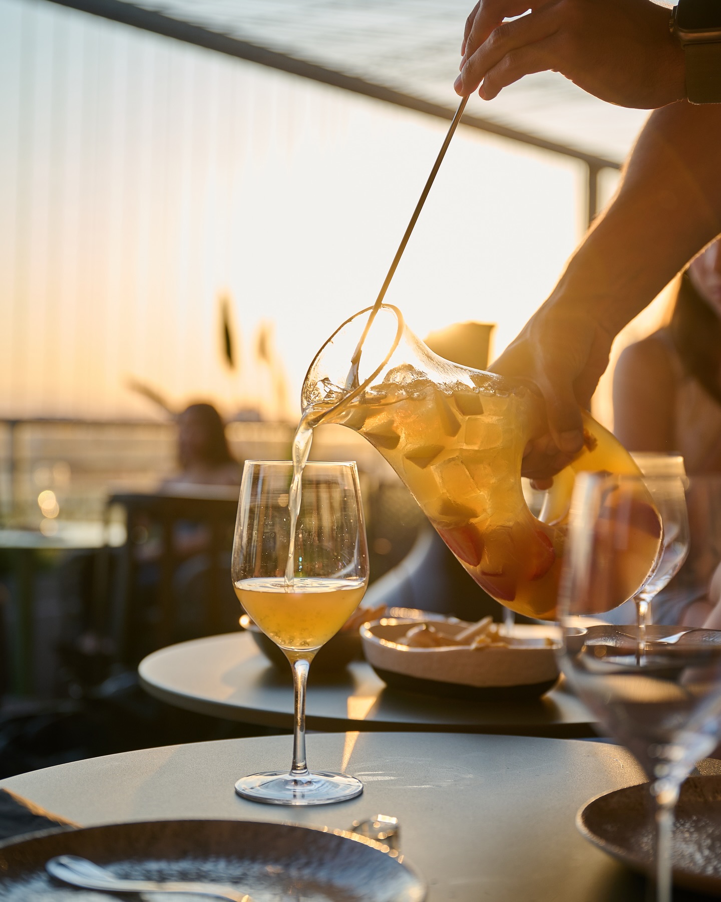 Otro tipo de tardeo. Sky Bar.
@novotelvalencialavant