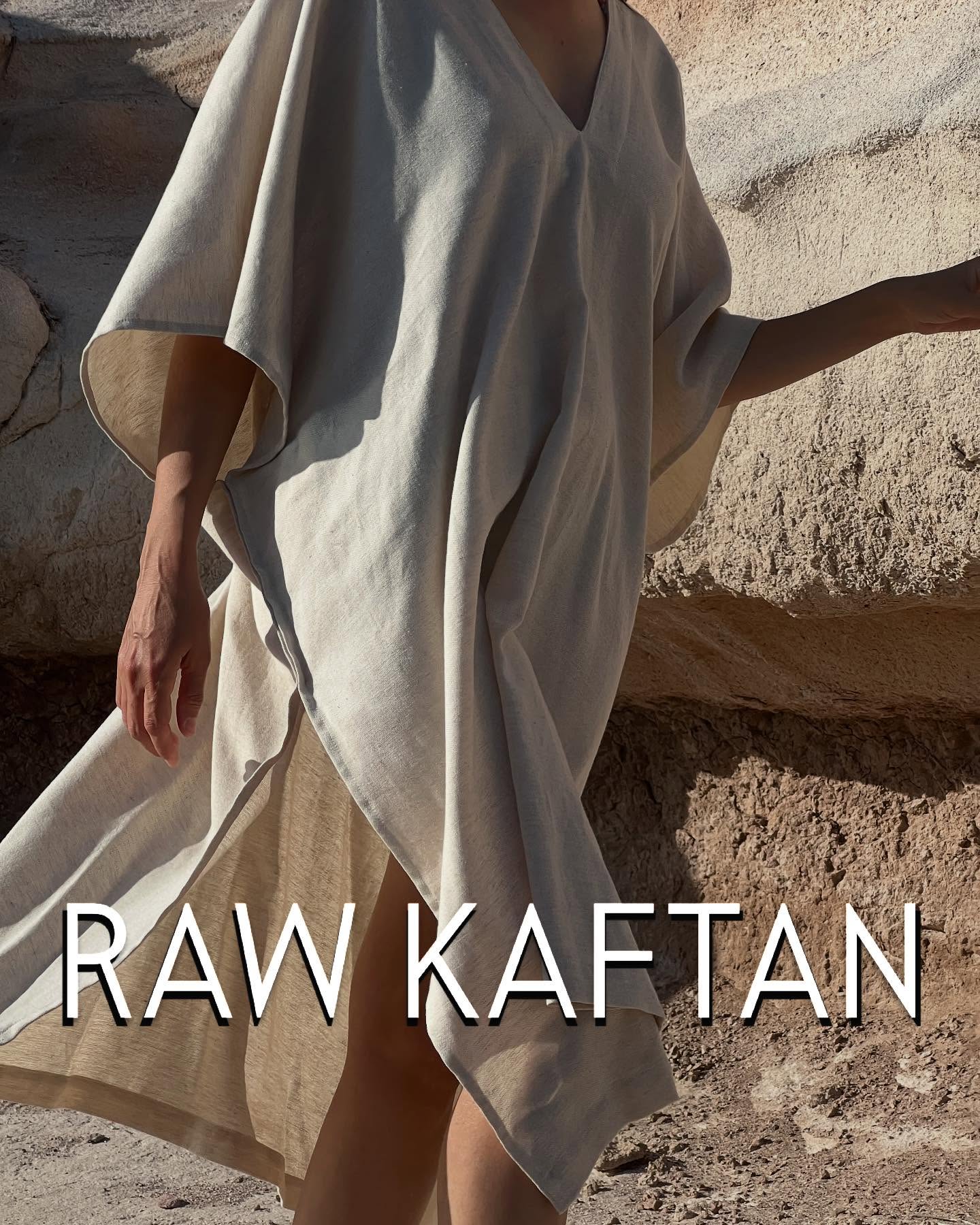 Effortless elegance, naturally woven. 🍃
Introducing the Raw Kaftan — a minimalist, handwoven essential made from 50% linen 50% cotton fabric in Buldan, Türkiye.
Designed for those who appreciate comfort, artisanship, and timeless simplicity.
🤍Soft natural tones
🪡Artisan-made with care
🫧 Light, breathable, and flowy
📏 One size fits most
