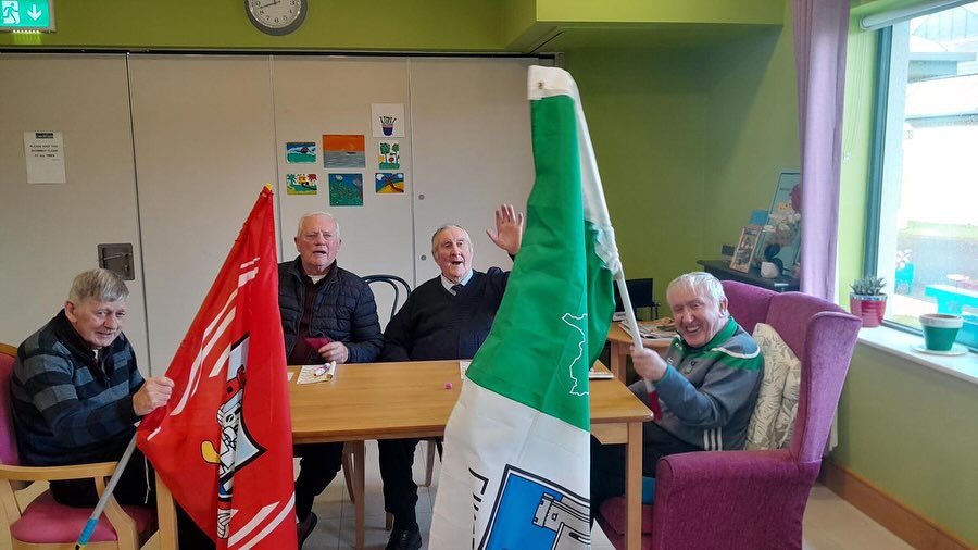 ๐ณ๐ฌ ๐ฒ๐น Bit of healthy rivalry between friends here in the Yarn Social Club this week ๐ฅฐ
๐ณ๐ฌ Luimneach Abu
up the rebels ๐ฒ๐น