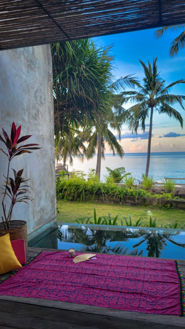 Bringing Bali to your welcome bags! 🌴💛
Tropical colors, island vibes, and all the eco-inspired goodies.
#BaliVibes #TropicalGifts #islandlife #goodiebagbali #BaliBag #baliwelcomebag #BeachyThings #giftboxideas #GiftGoals #balibachelorette #baligiftbags #balibeachwedding #islandessentials